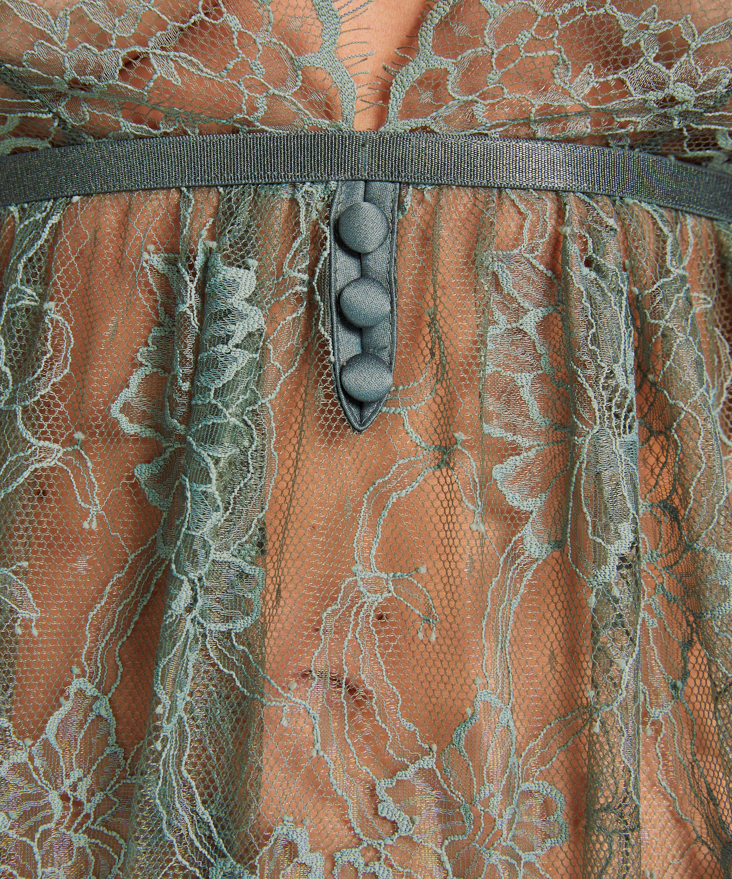 Nuisette Magdalena, Vert, main