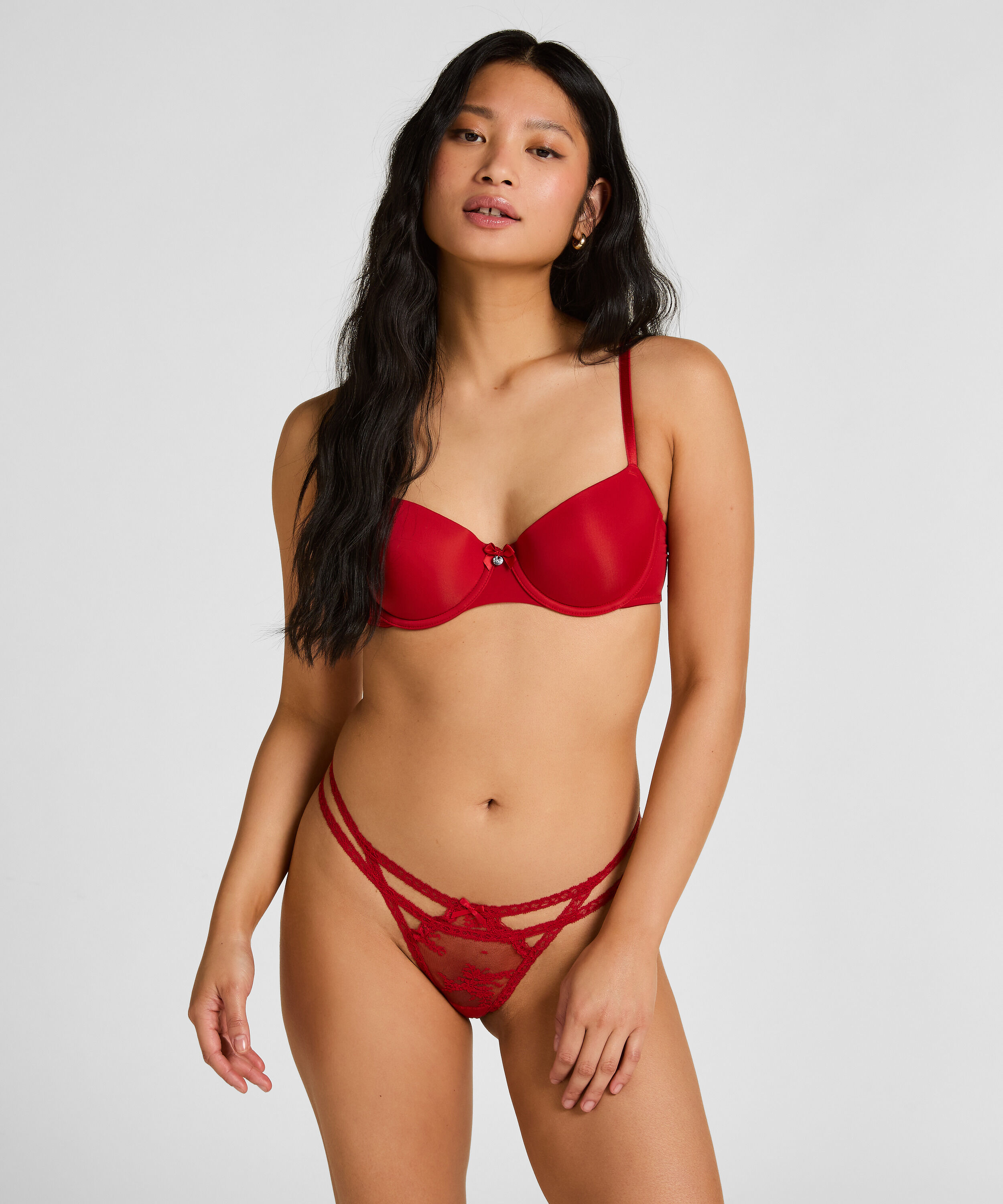 String Irina, Rouge