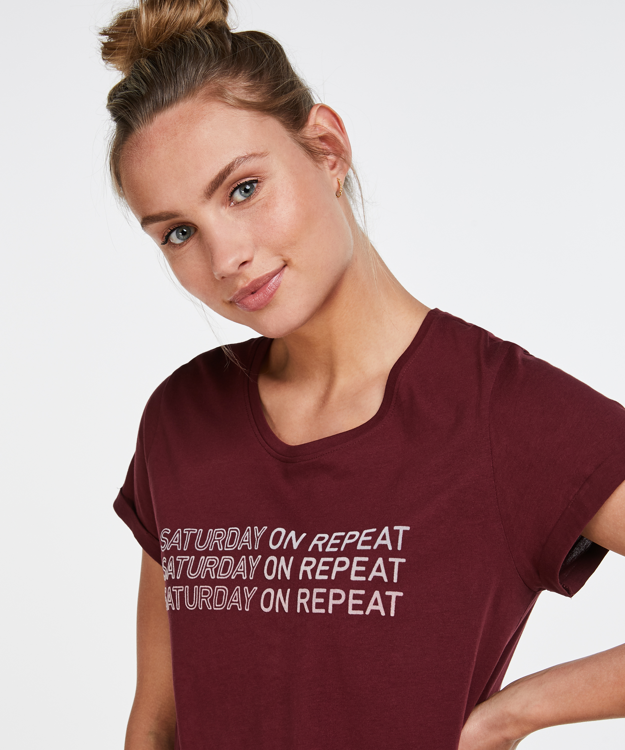 Chemise de nuit à encolure arrondie, Rouge, main