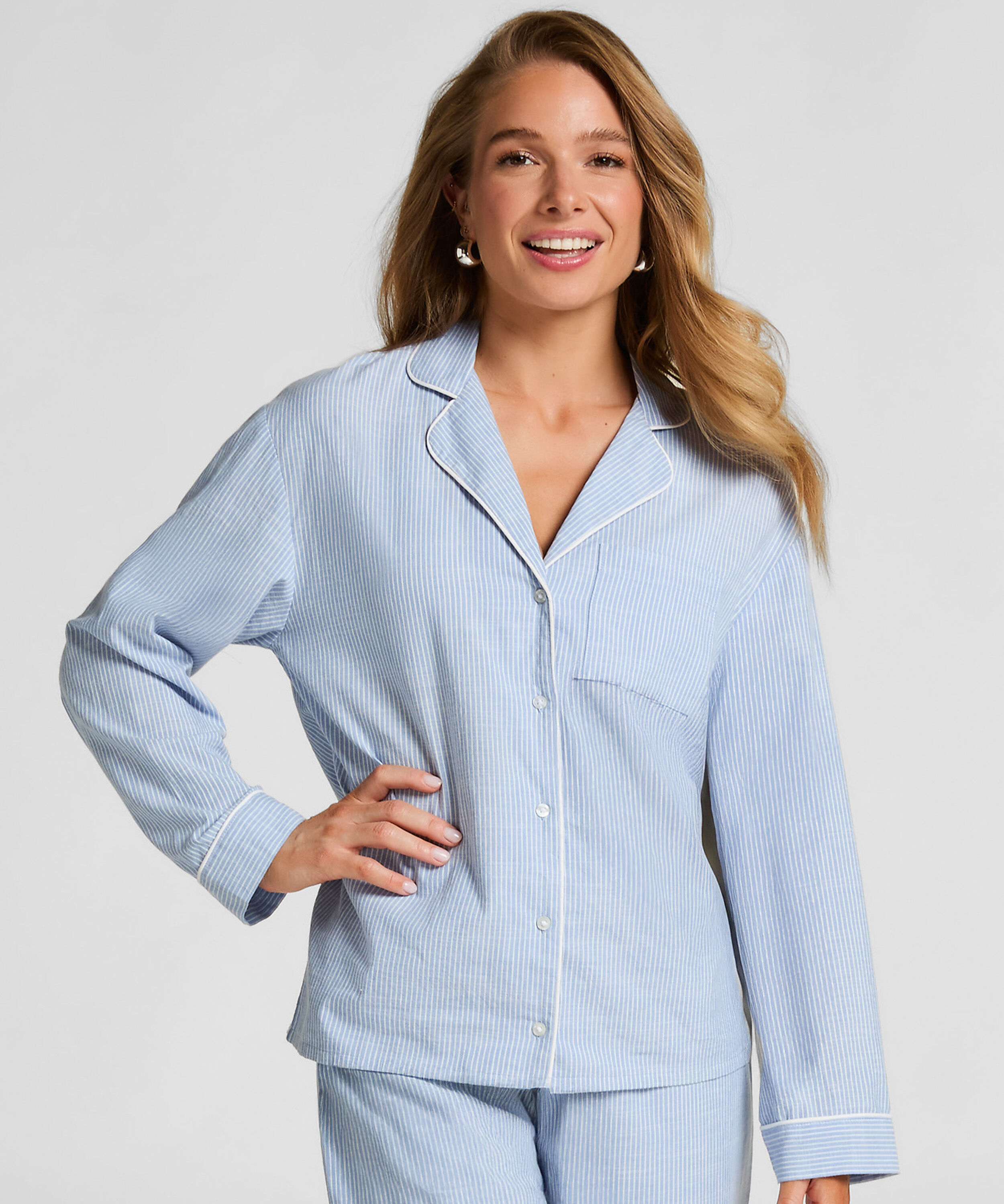 Chemise en coton, Bleu