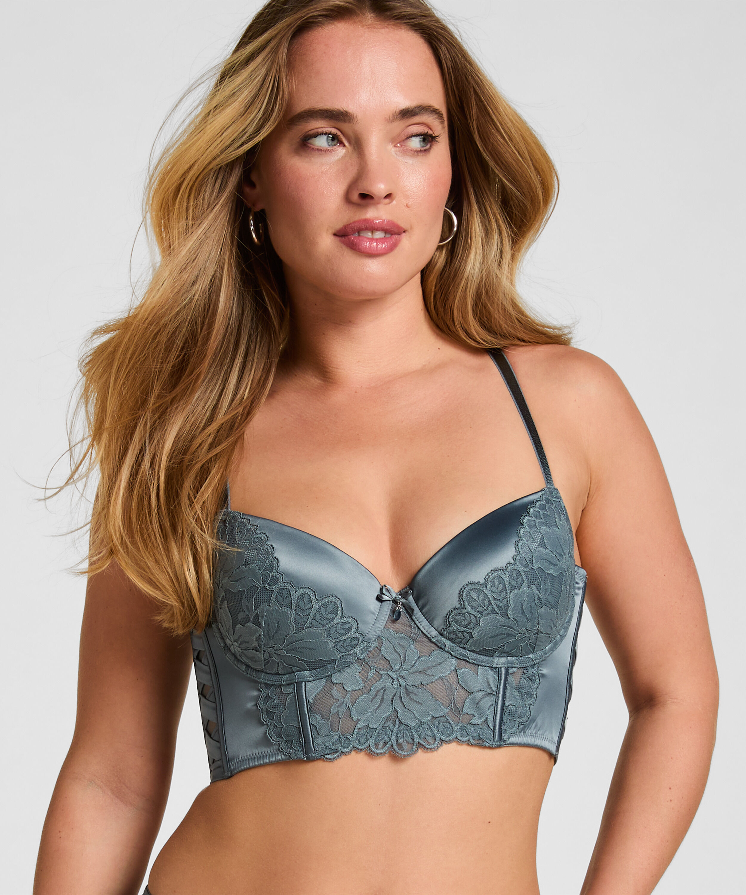 Soutien-gorge à armatures rembourré Viktoria, Bleu Soutien-gorge à armatures rembourré Viktoria, Bleu