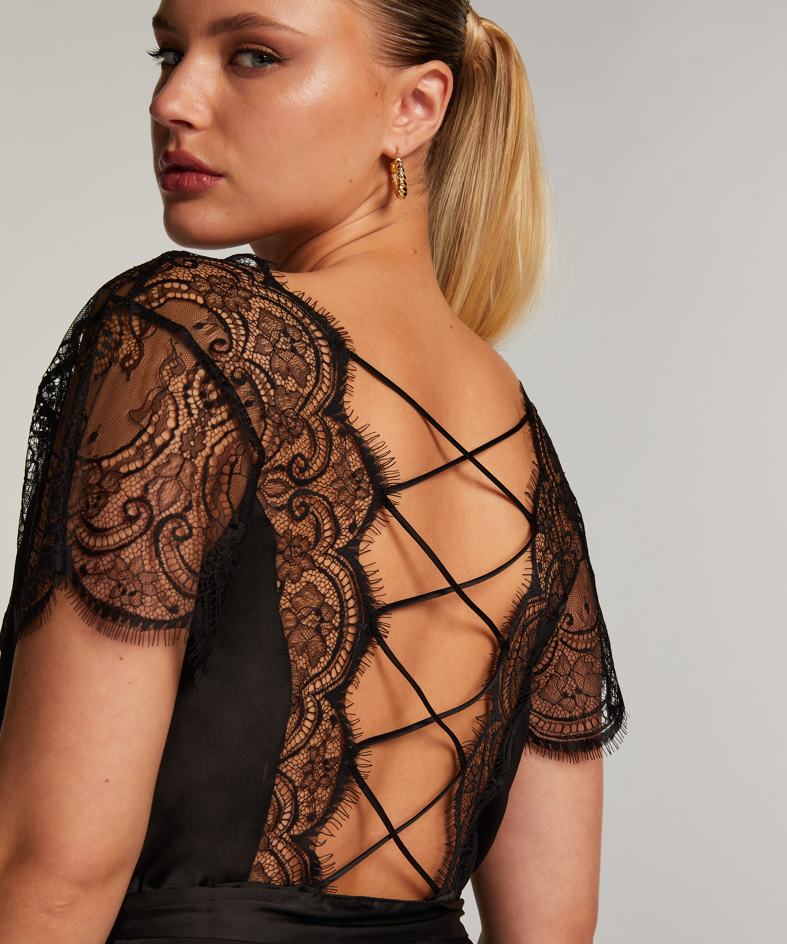 Kimono Satin Coco, Noir, main