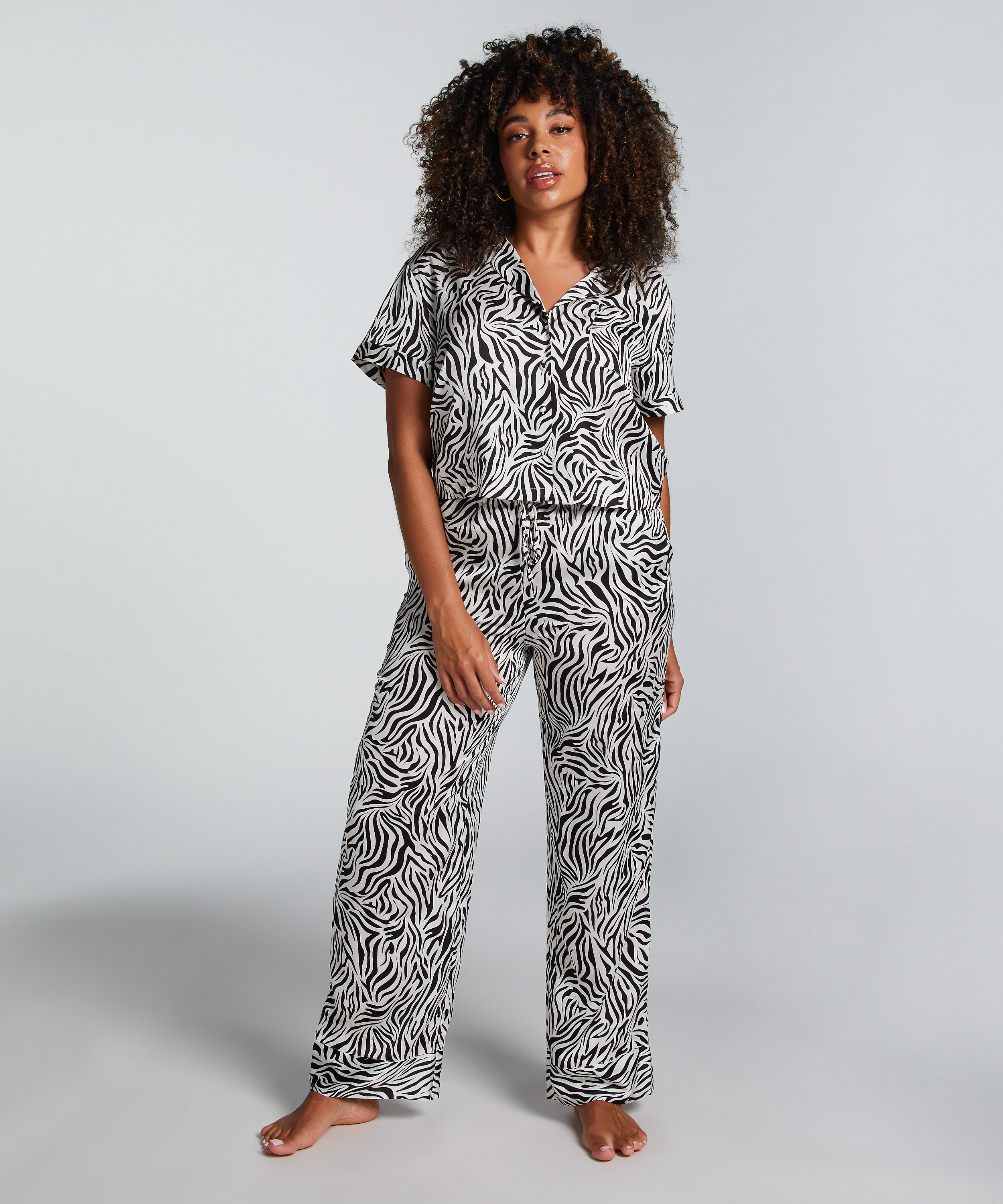 Veste à manches courtes en satin, Blanc, main