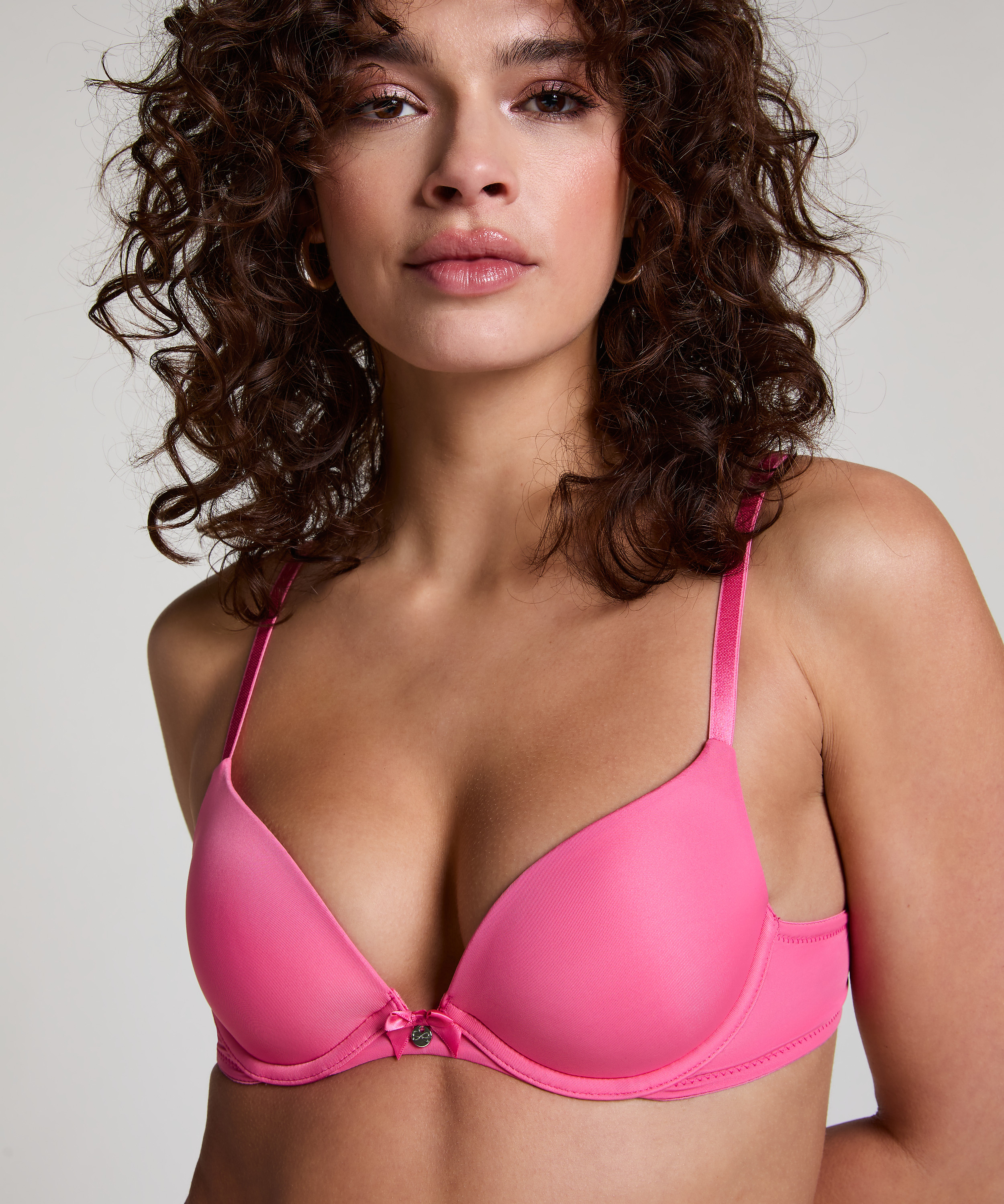 Soutien-gorge &agrave; armatures pr&eacute;form&eacute; Plunge, Rose, main