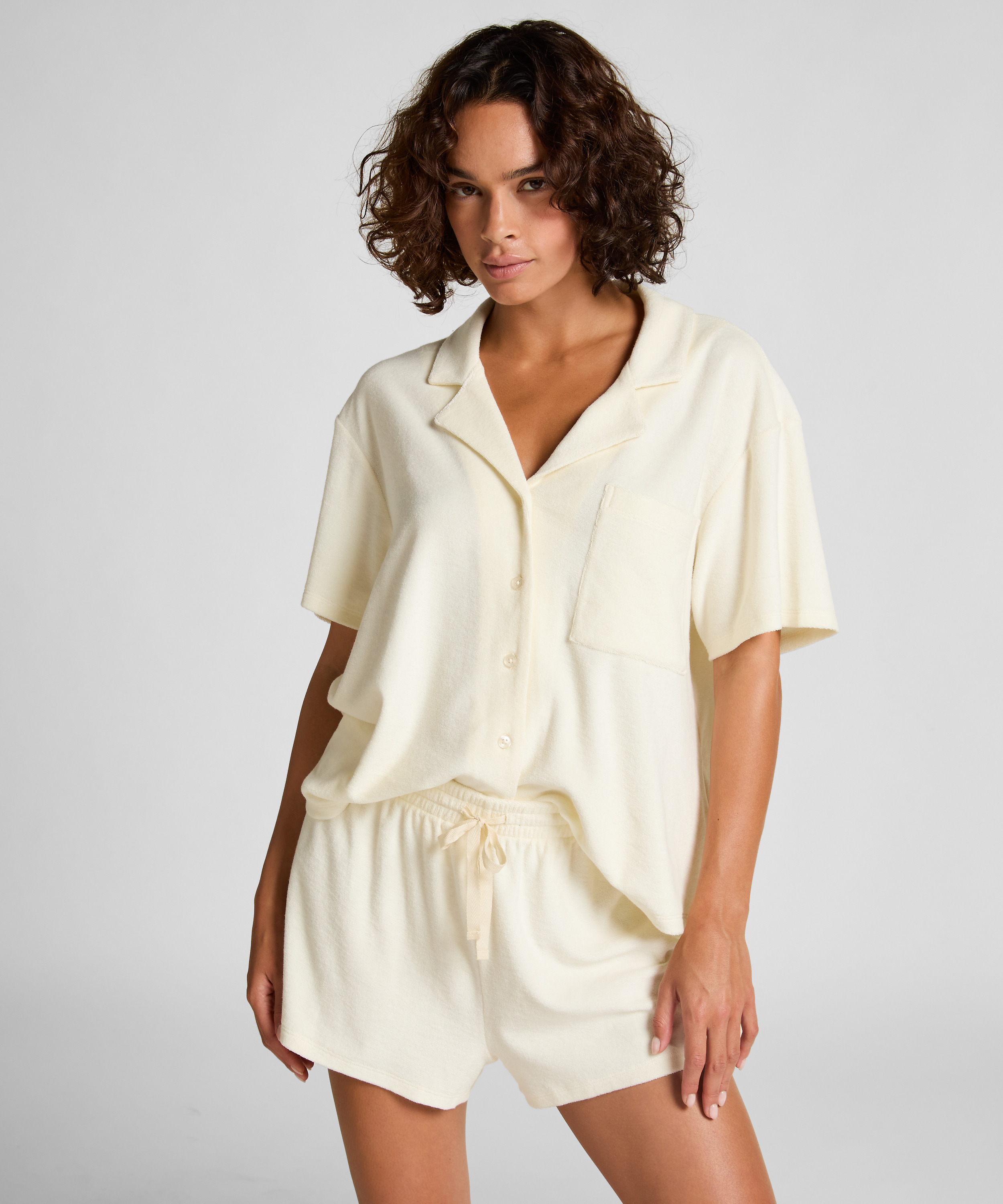 Short en tissu éponge, Blanc, main