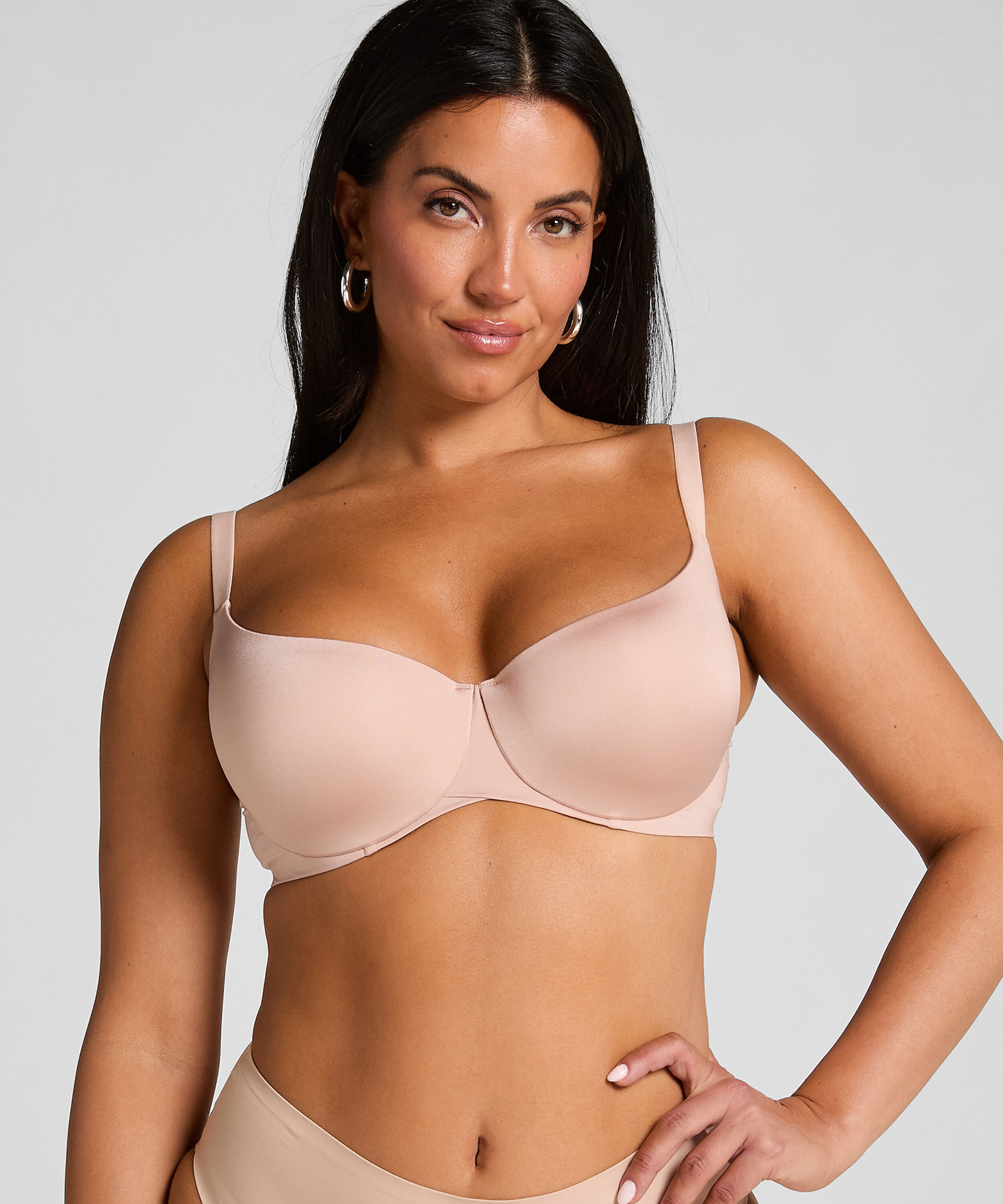 Soutien-gorge &agrave; armatures pr&eacute;form&eacute; Smooth, Beige