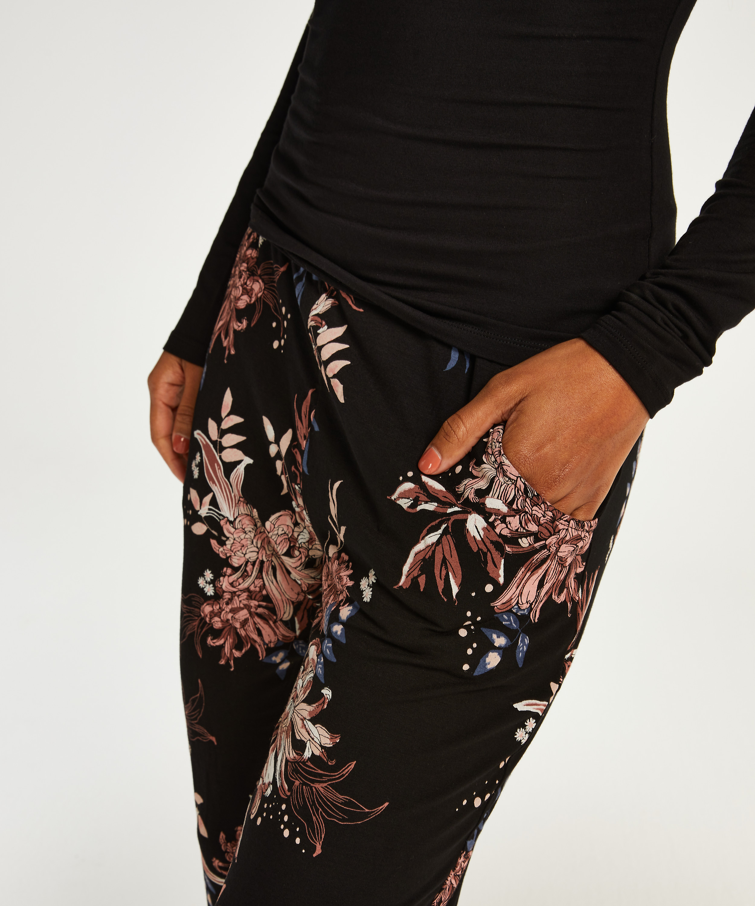 Pyjama à manches longues Dahlia, Noir, main