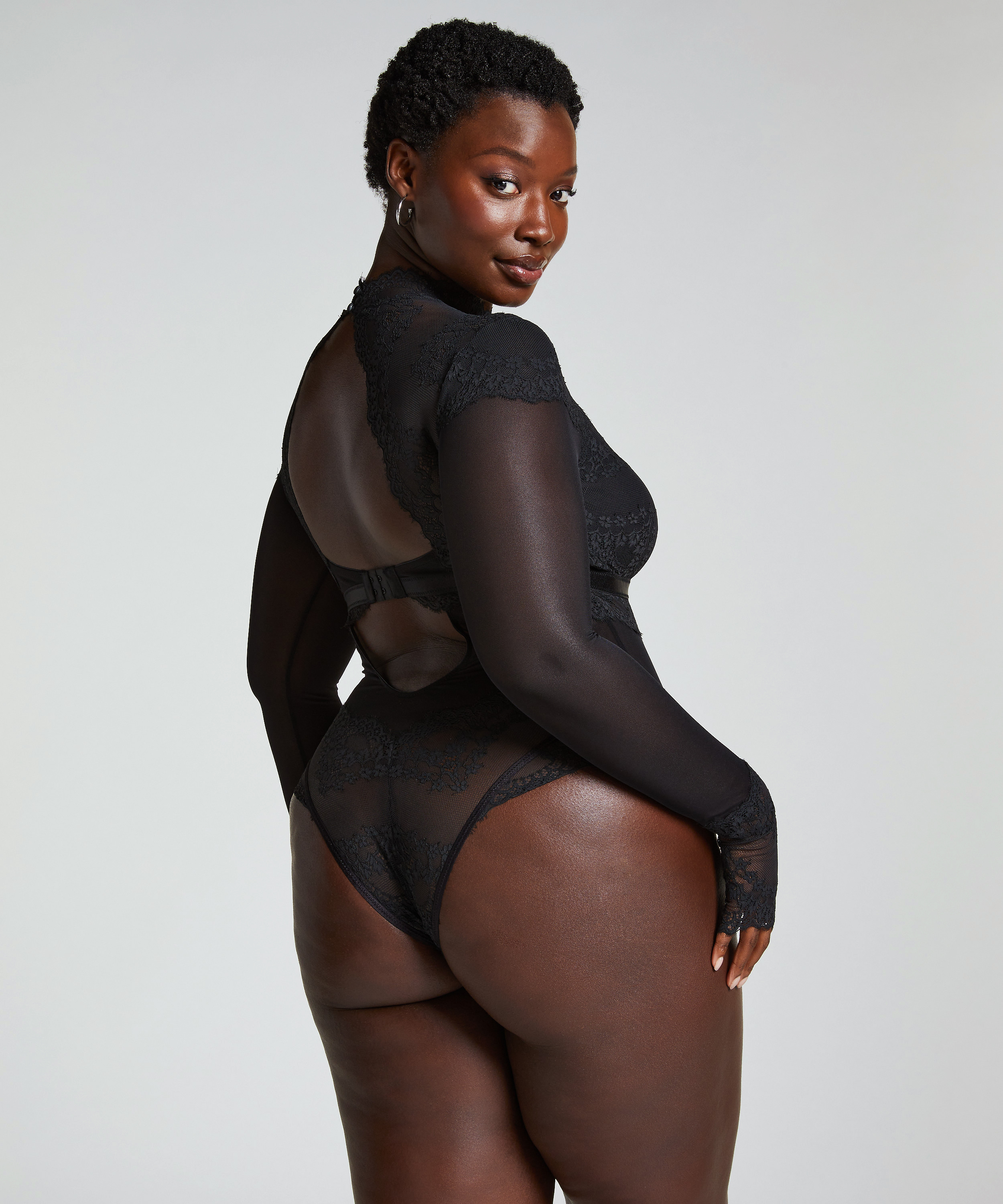 Body Daisy, Noir, main