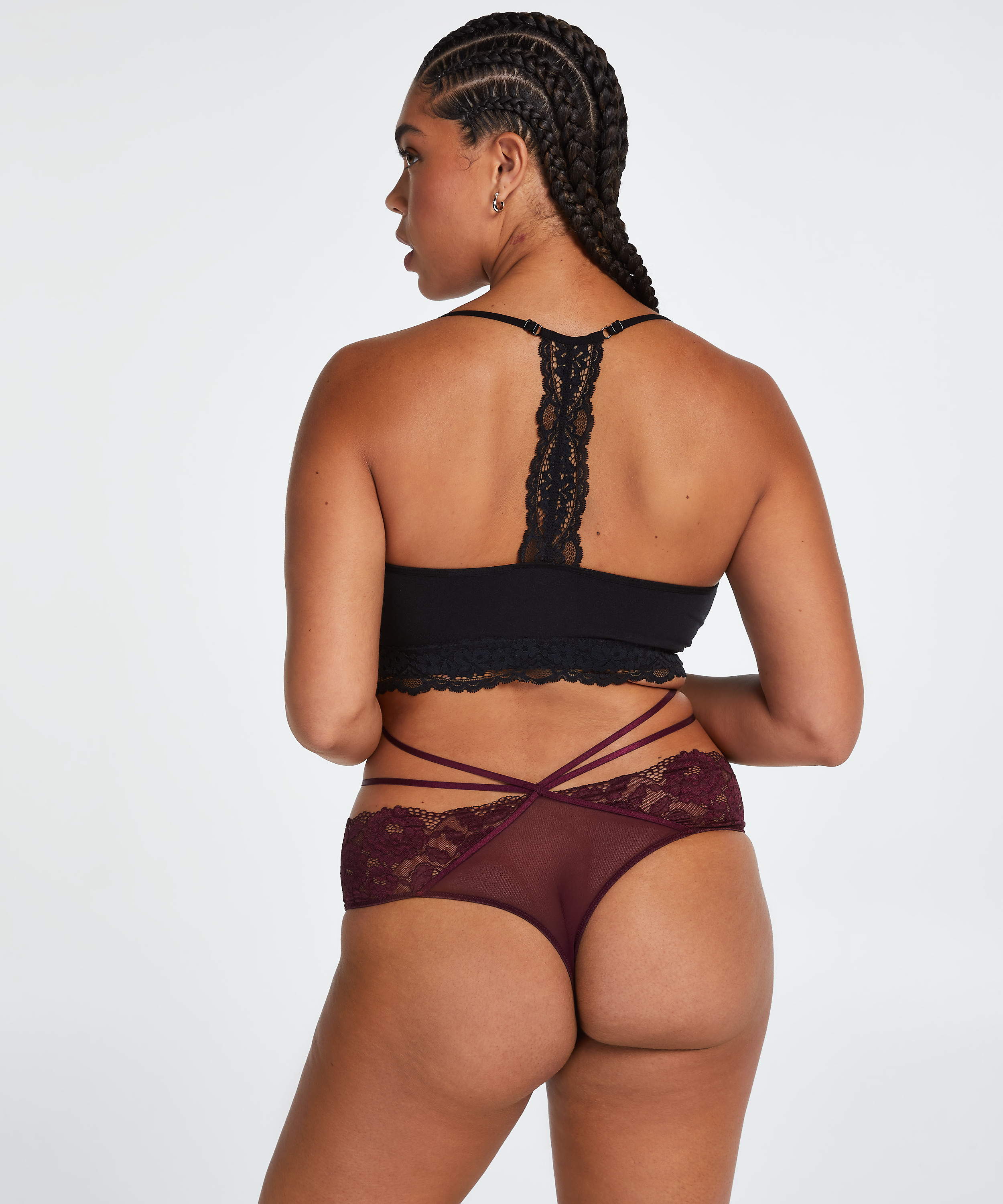String Sally Curvy, Rouge, main