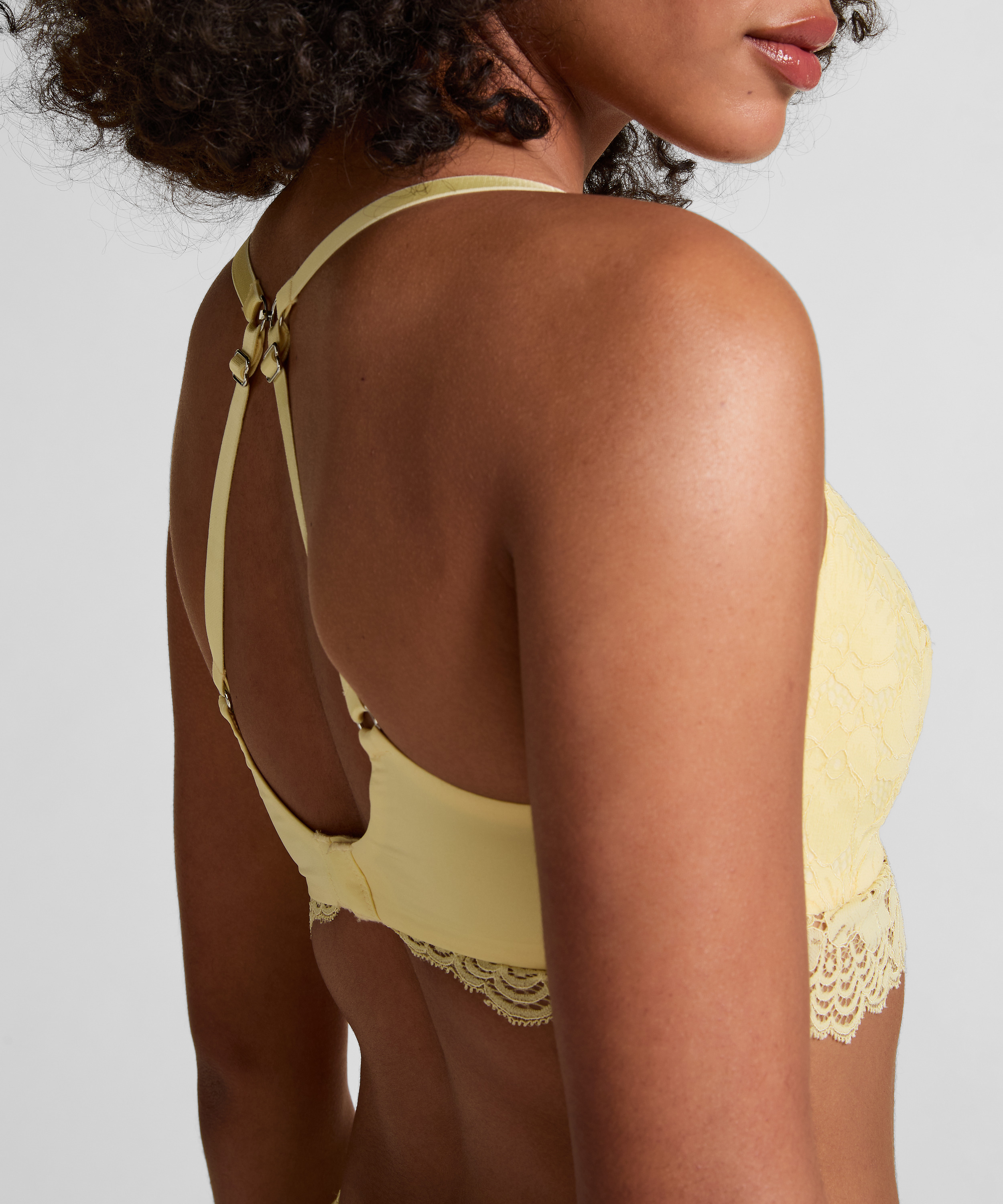 Soutien-gorge sans armatures préformé Andrea, Jaune, main