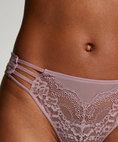 String Briar, Violet