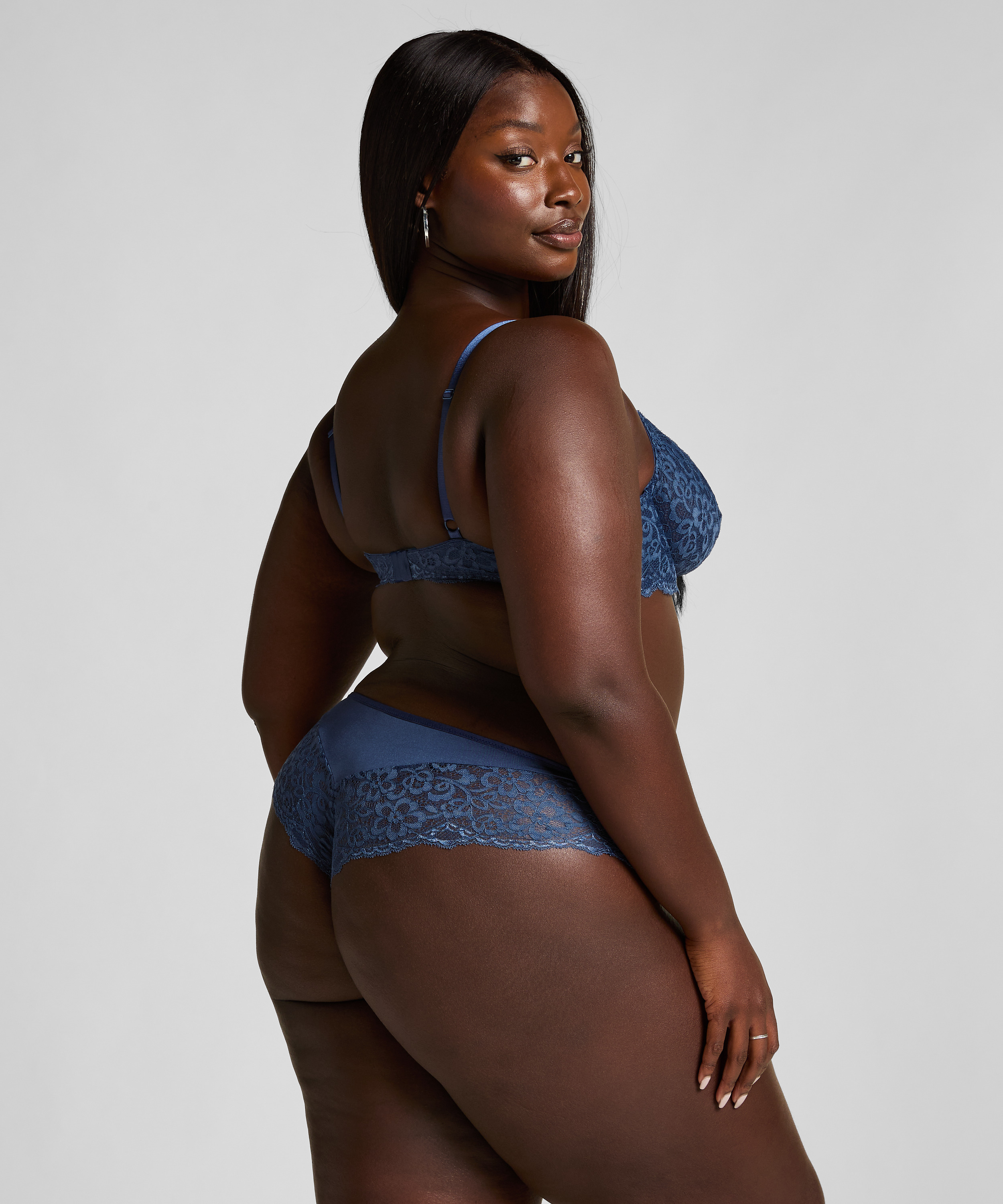 Slip brésilien Marine, Bleu, main