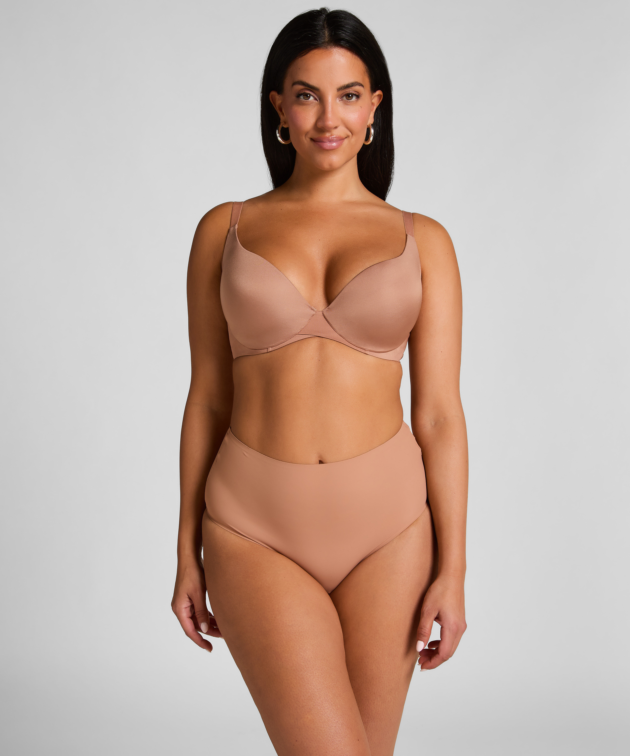 Soutien-gorge à armatures préformé Smooth, Marron, main
