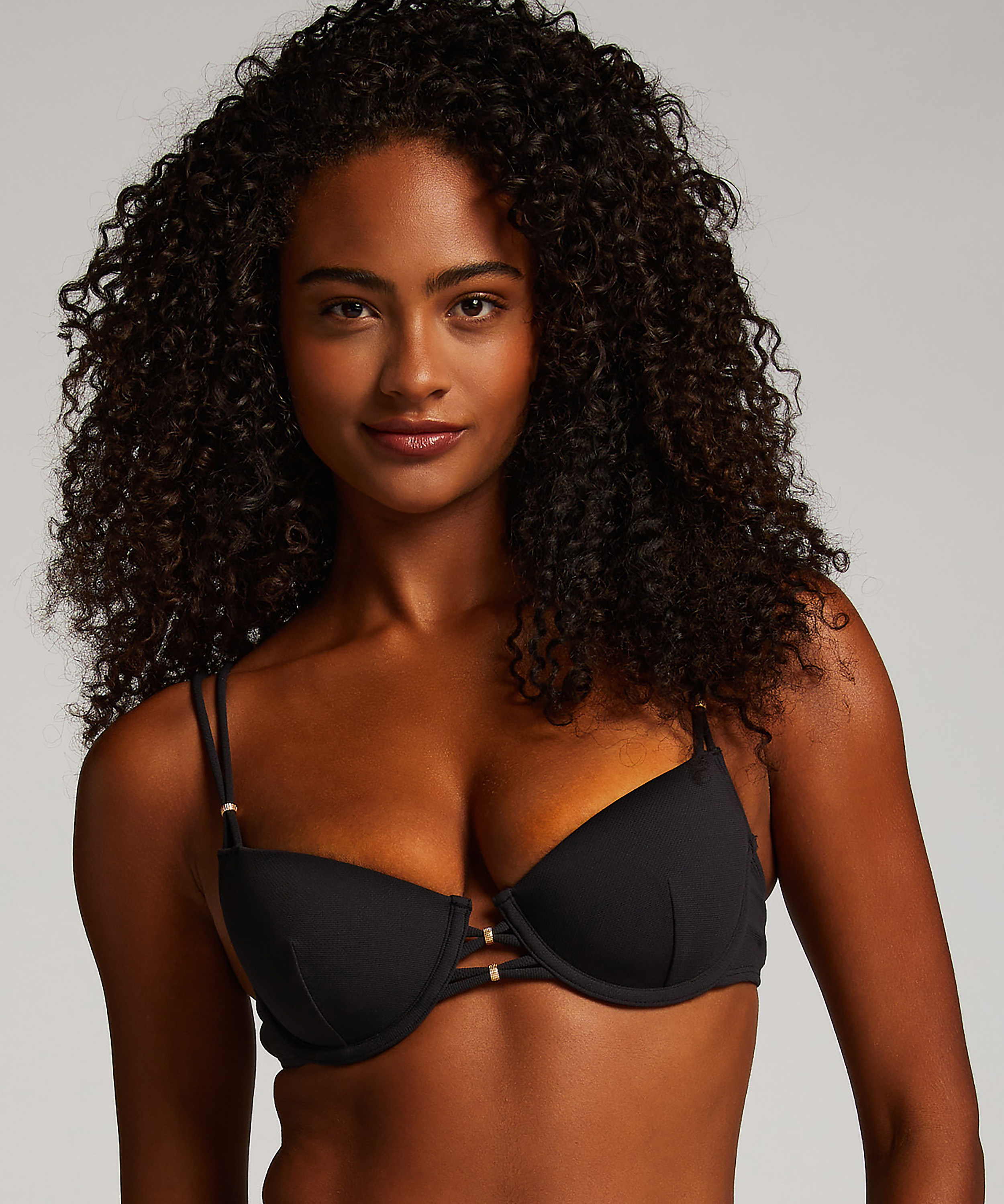 Haut de bikini Holbox, Noir, main