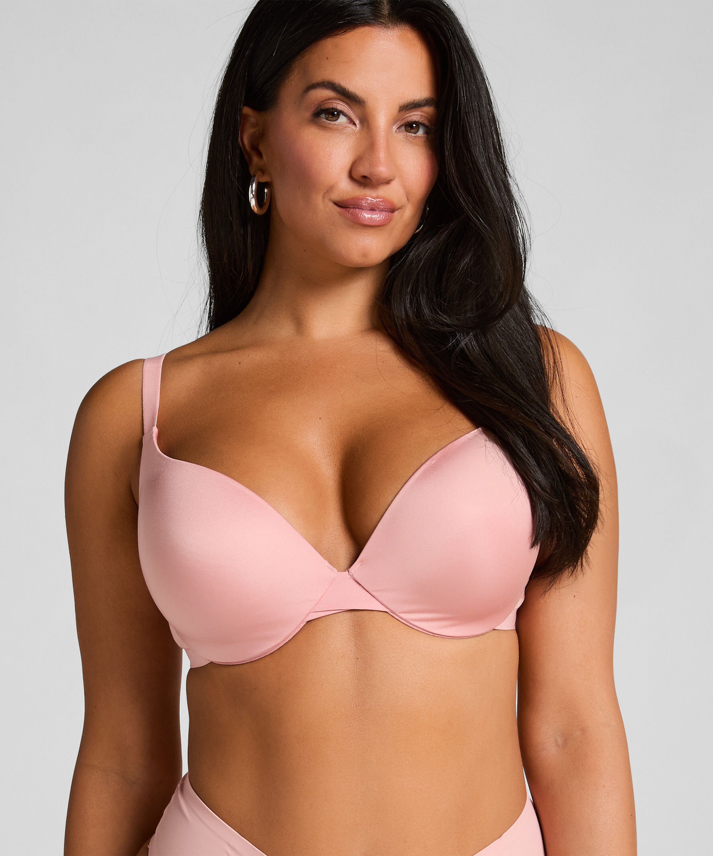 Soutien-gorge &agrave; armatures pr&eacute;form&eacute; push-up Smooth, Rose