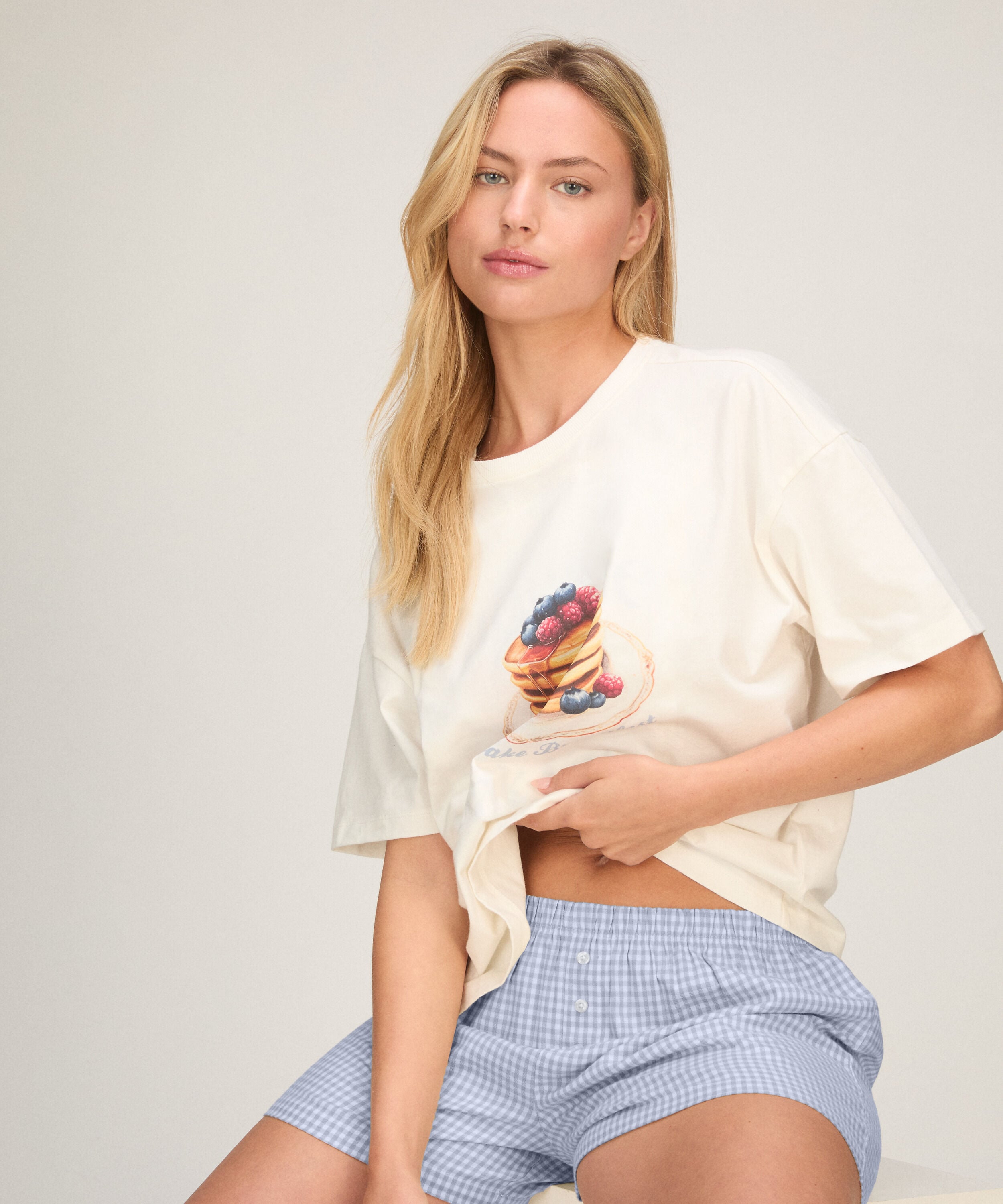 Ensemble Pyjama avec Short et T-shirt, Blanc Ensemble Pyjama avec Short et T-shirt, Blanc