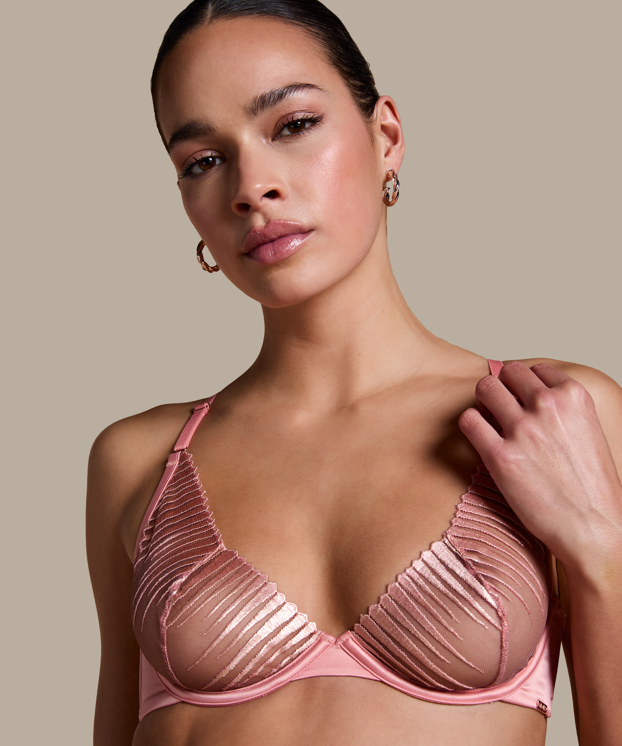 Soutien-gorge non-rembourré à armatures Alice, Rose, main