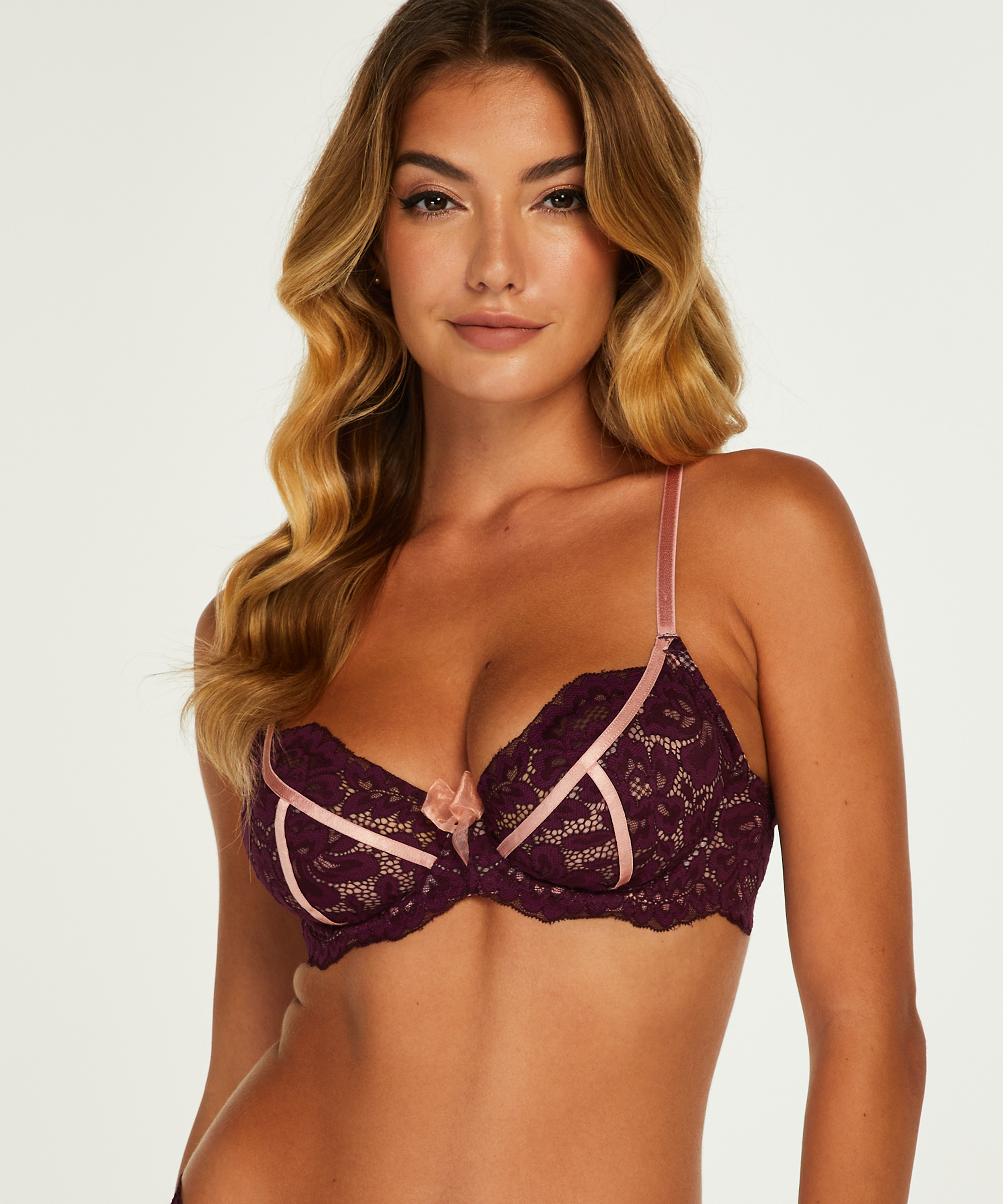 Soutien-gorge &agrave; armatures non-pr&eacute;form&eacute; Millie, Violet, main