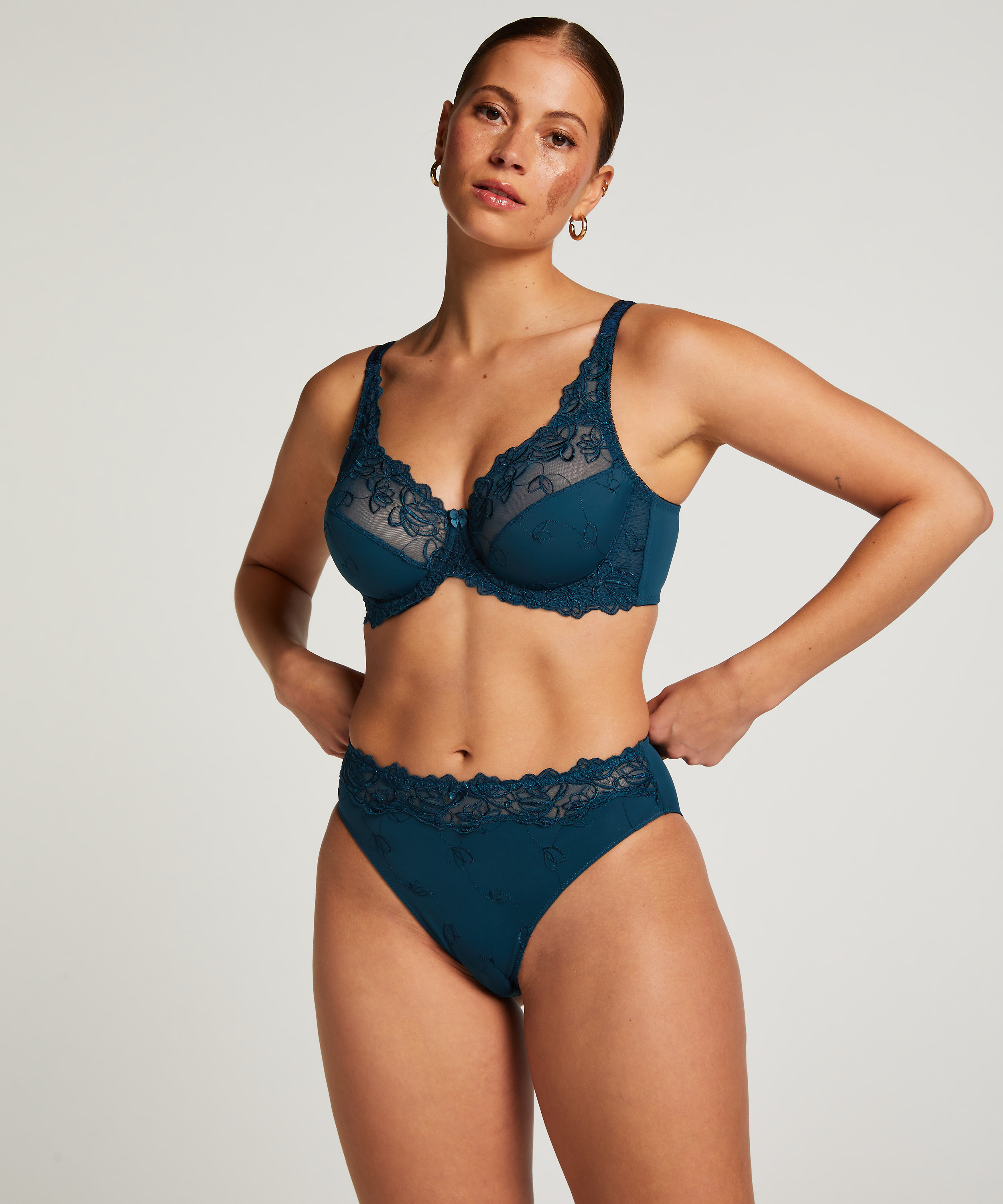 Soutien-gorge &agrave; armatures non-pr&eacute;form&eacute; Diva, Bleu, main