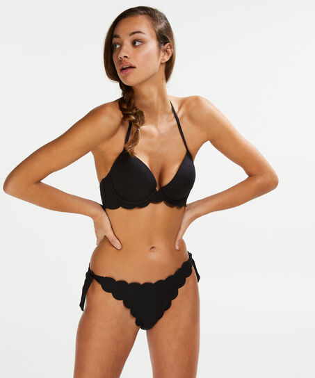 Haut de bikini &agrave; armatures &agrave; effet push-up pr&eacute;form&eacute; Scallop Goddess Taille A - E, Noir