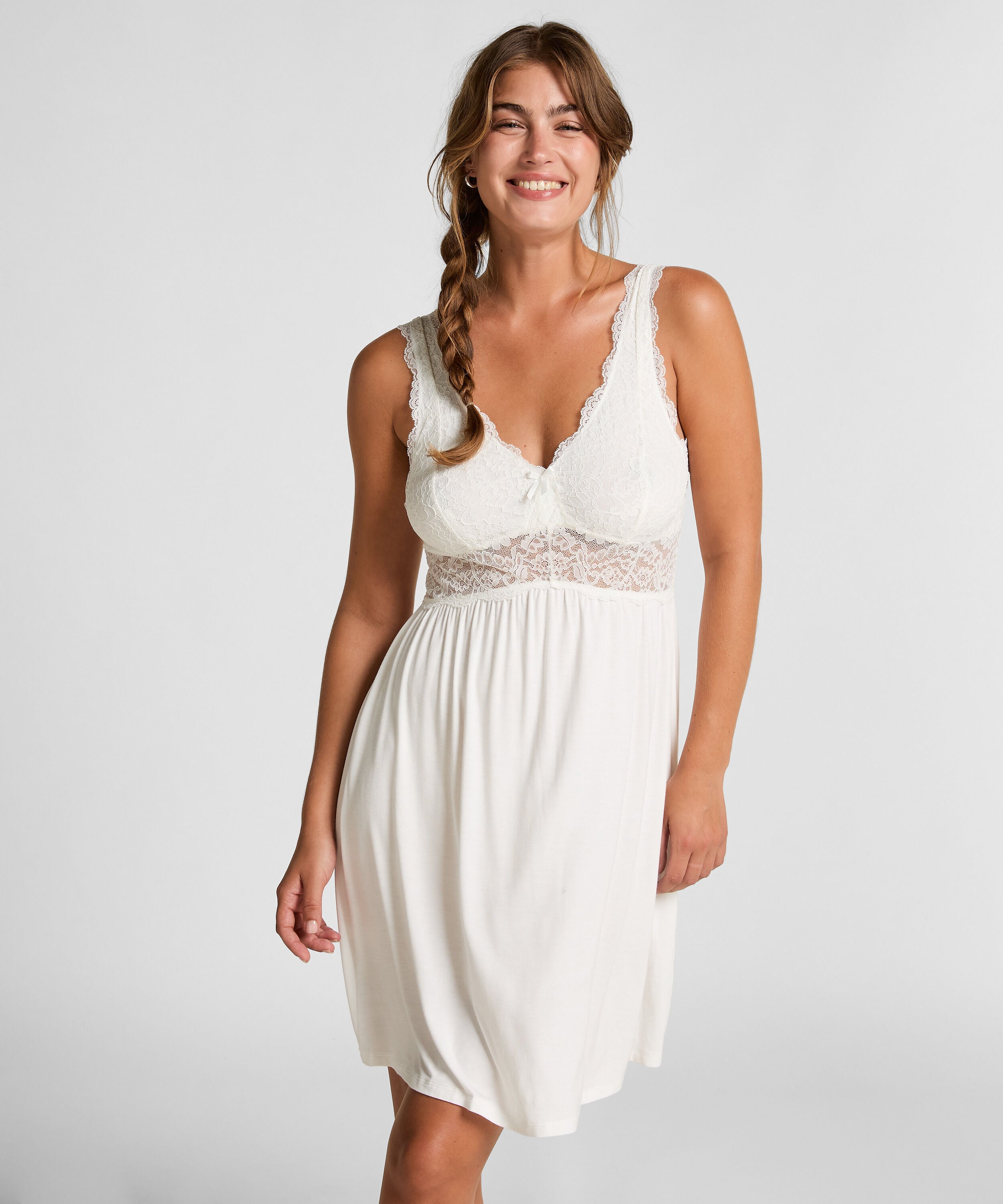 Nuisette Nora dentelle, Blanc