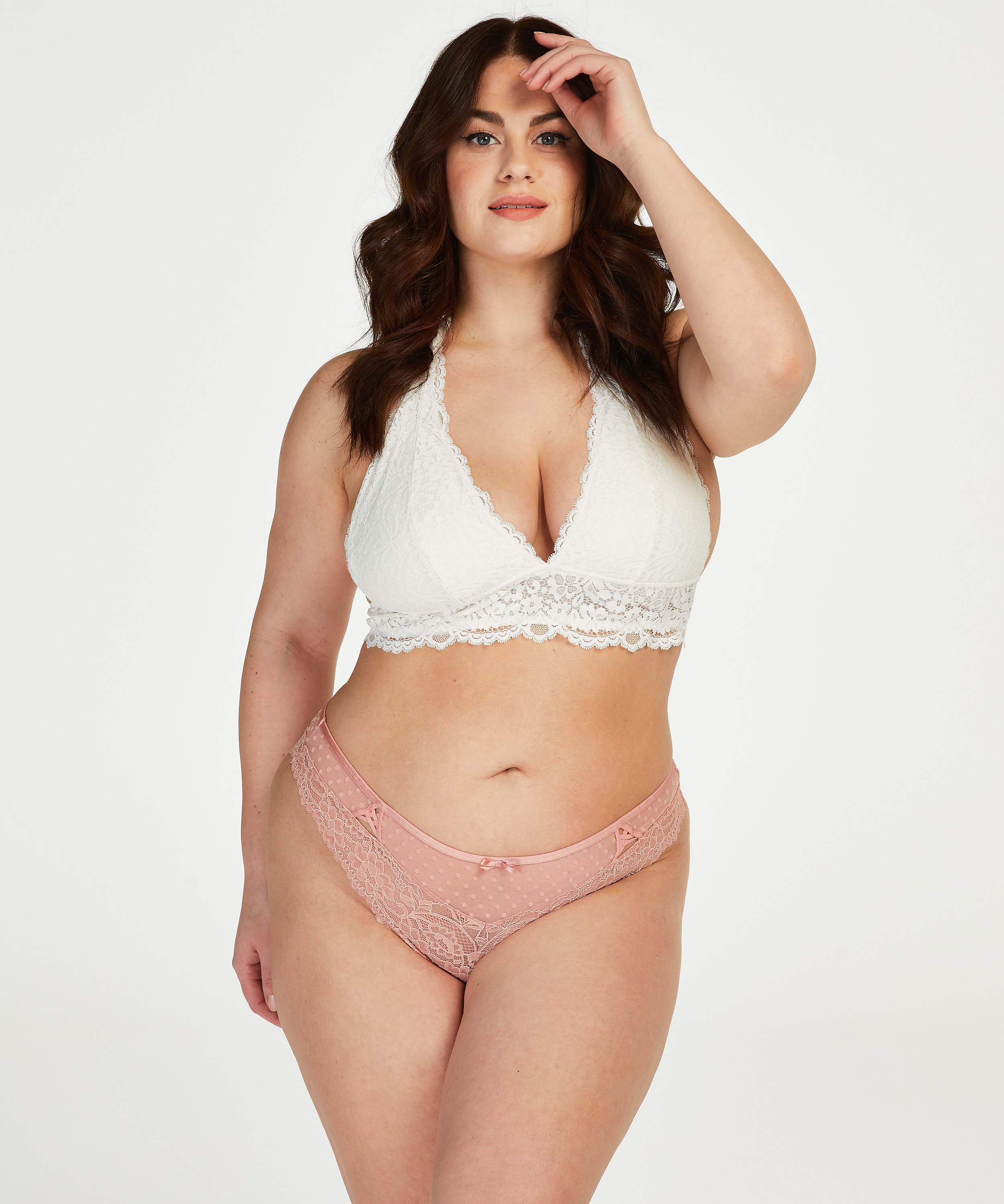 Slip brésilien Irene, Rose, main