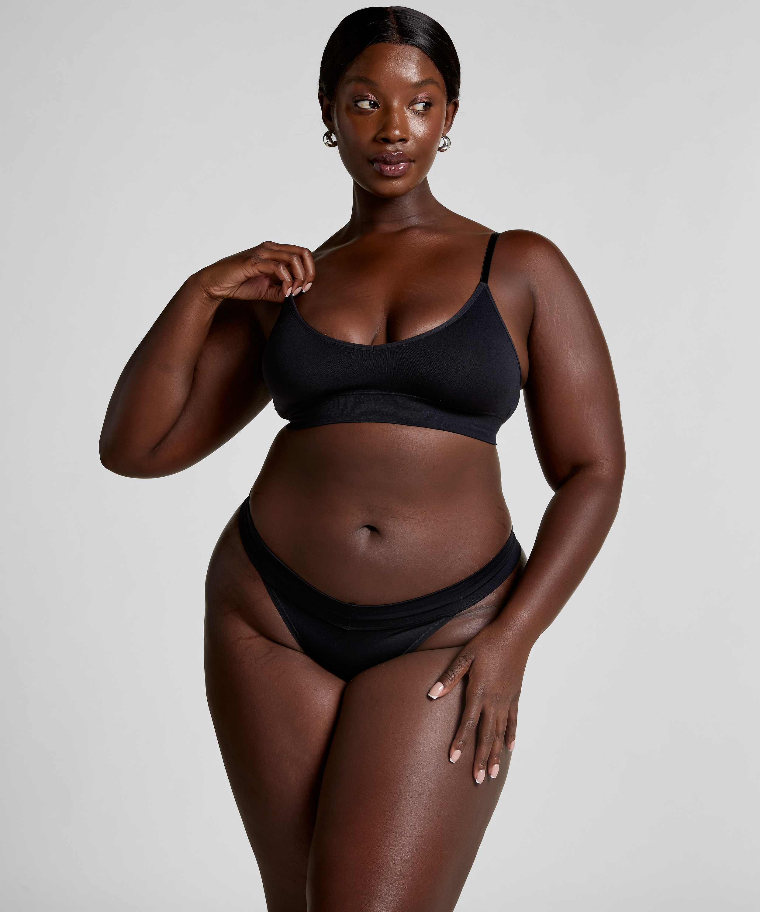 String Dide, Noir, main