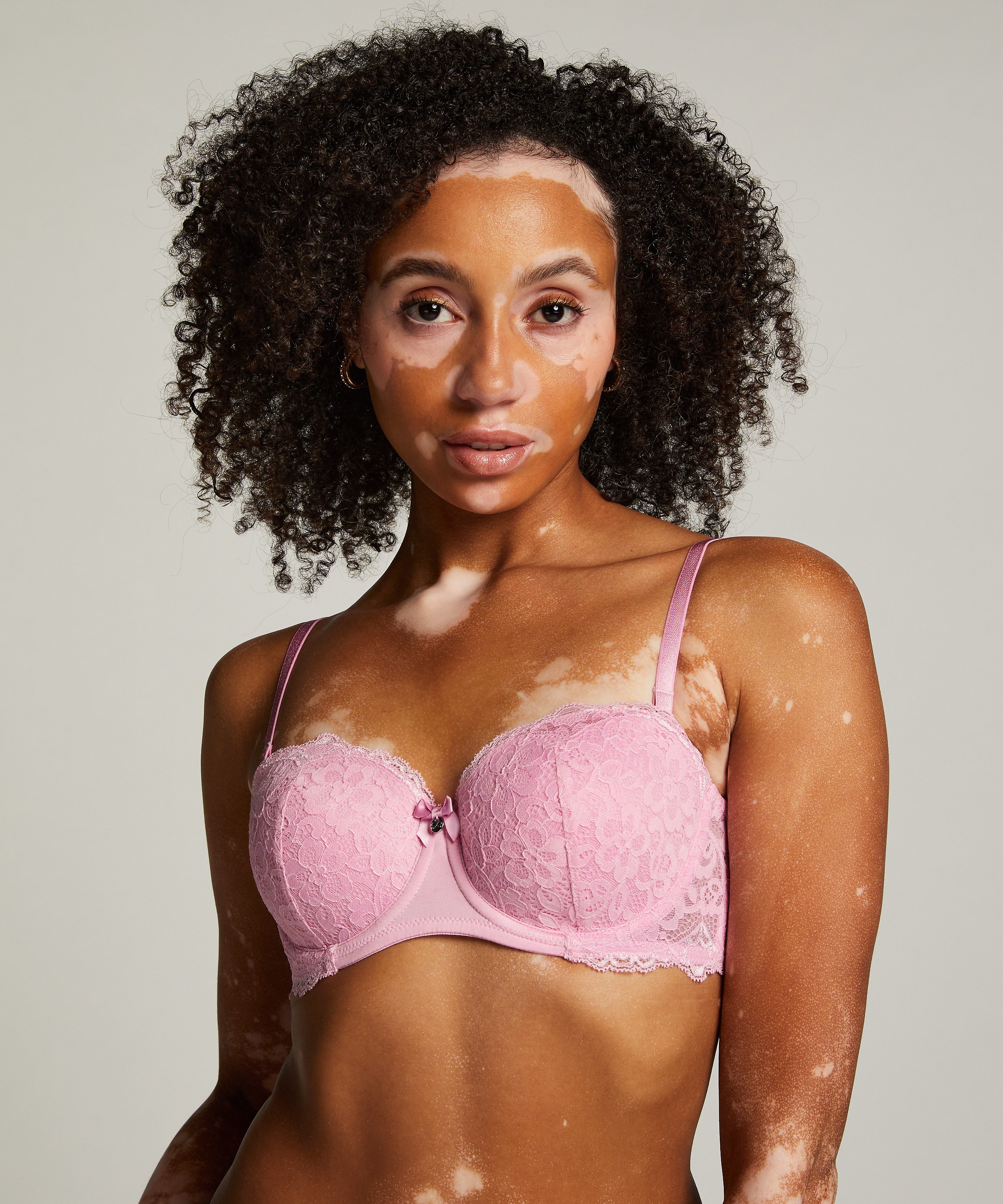 Soutien-gorge à armatures préformé Marine, Rose, main