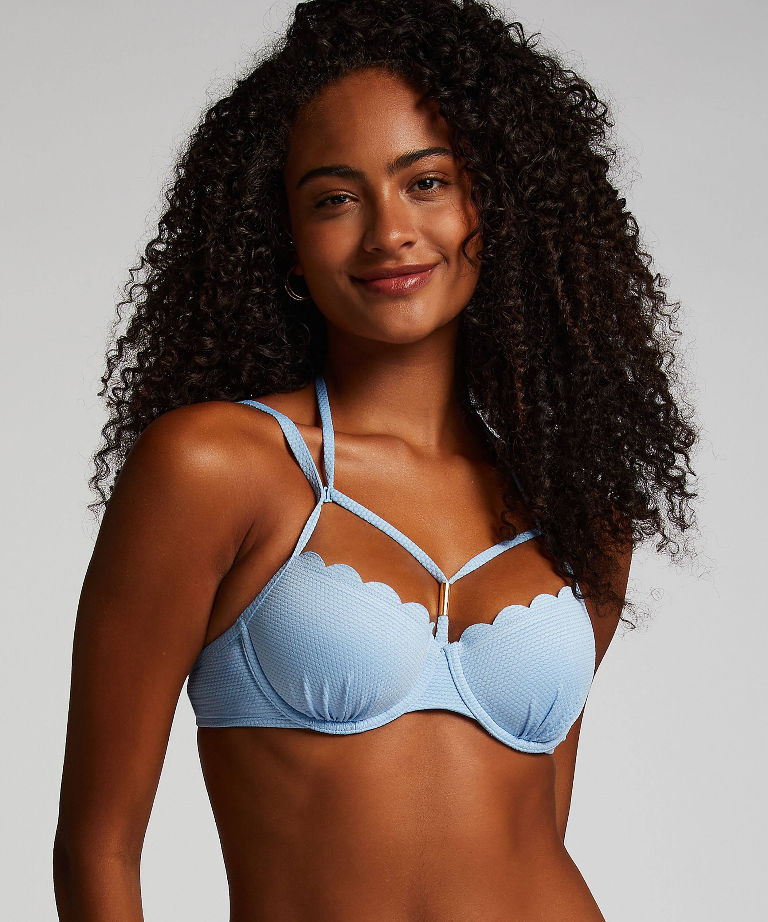 Haut de bikini préformé à armatures Scallop, Bleu Haut de bikini préformé à armatures Scallop, Bleu