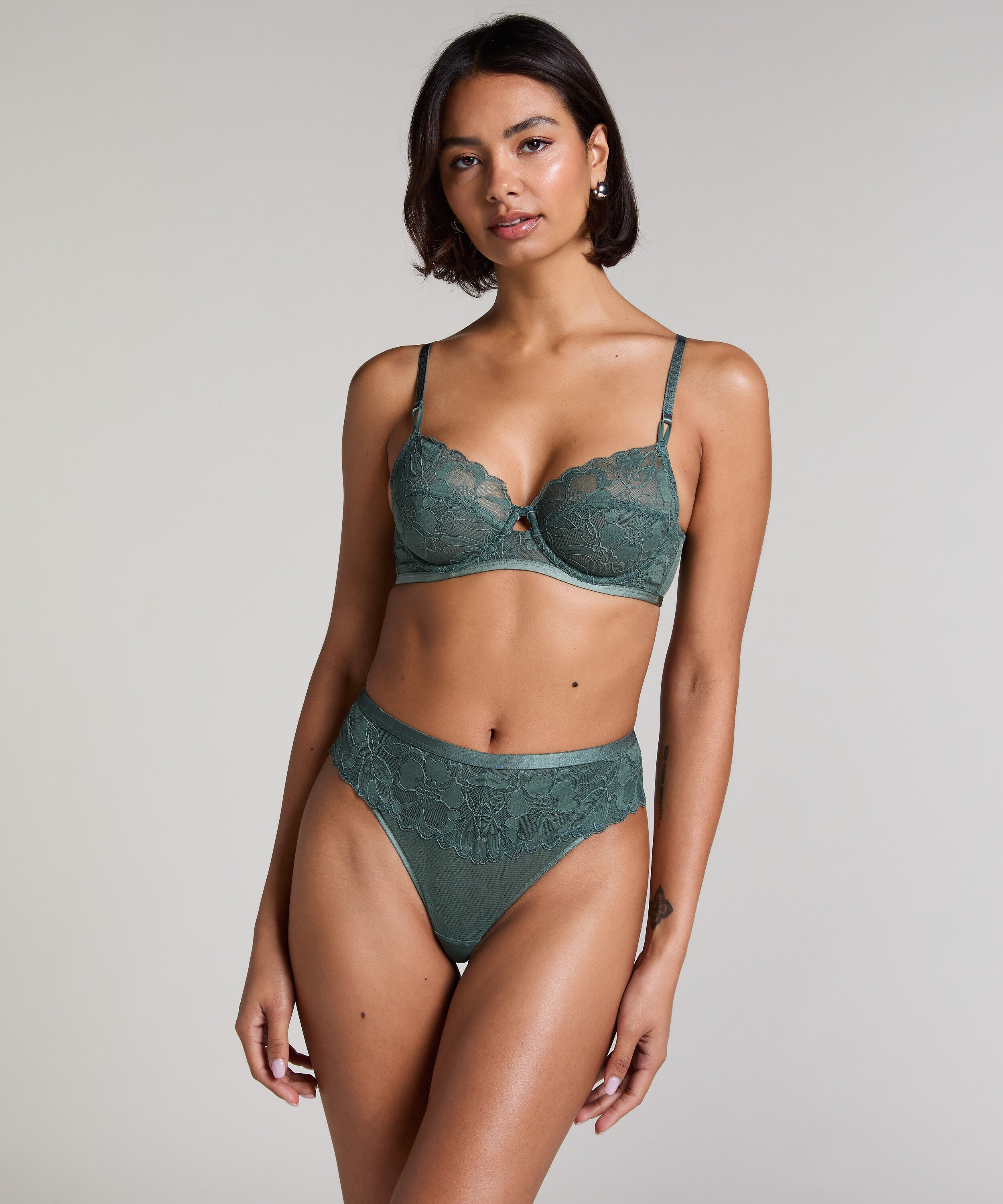 String Sophia, Vert