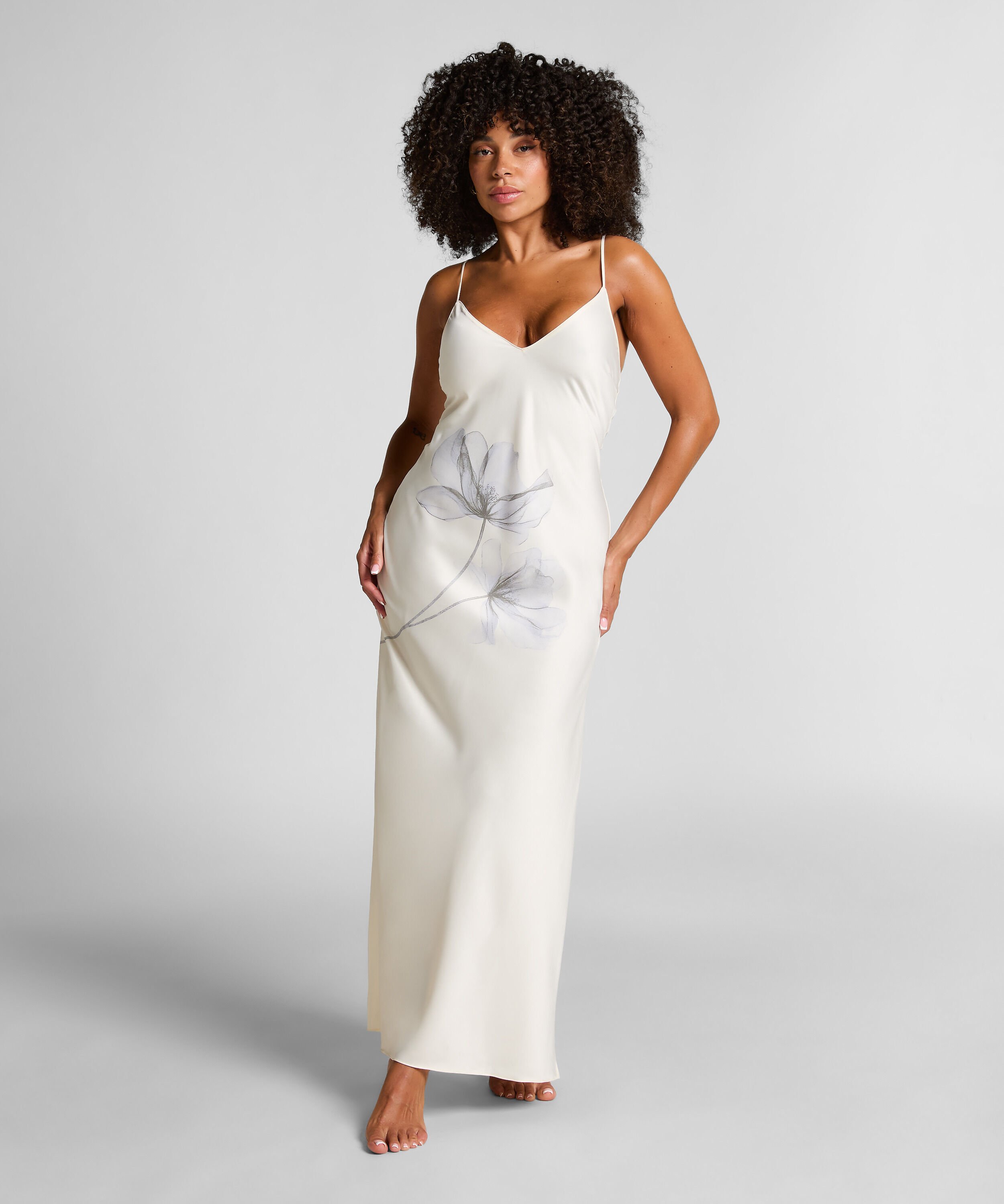 Slip dress longue en satin floral, Blanc Slip dress longue en satin floral, Blanc