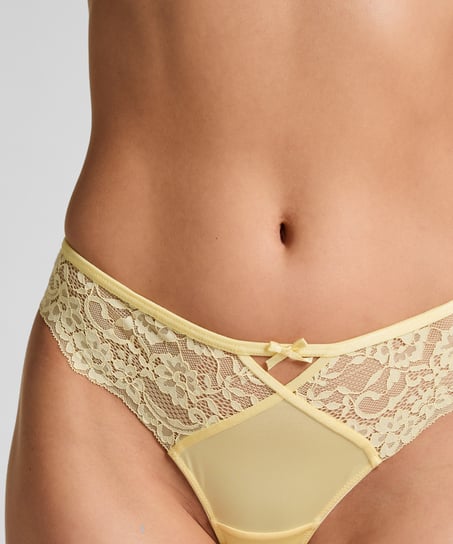 Cheekini Liloye, Jaune