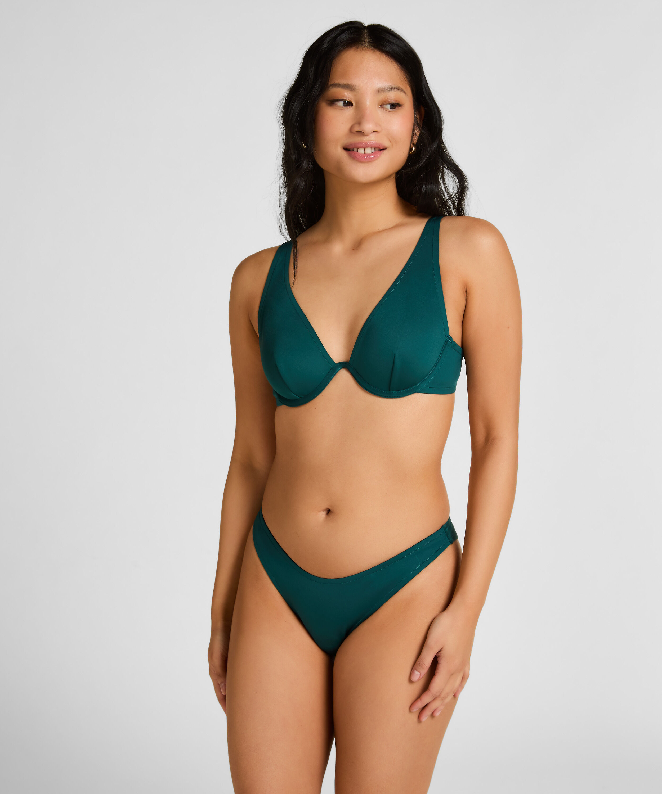 Bas de bikini à jambe haute en néoprène