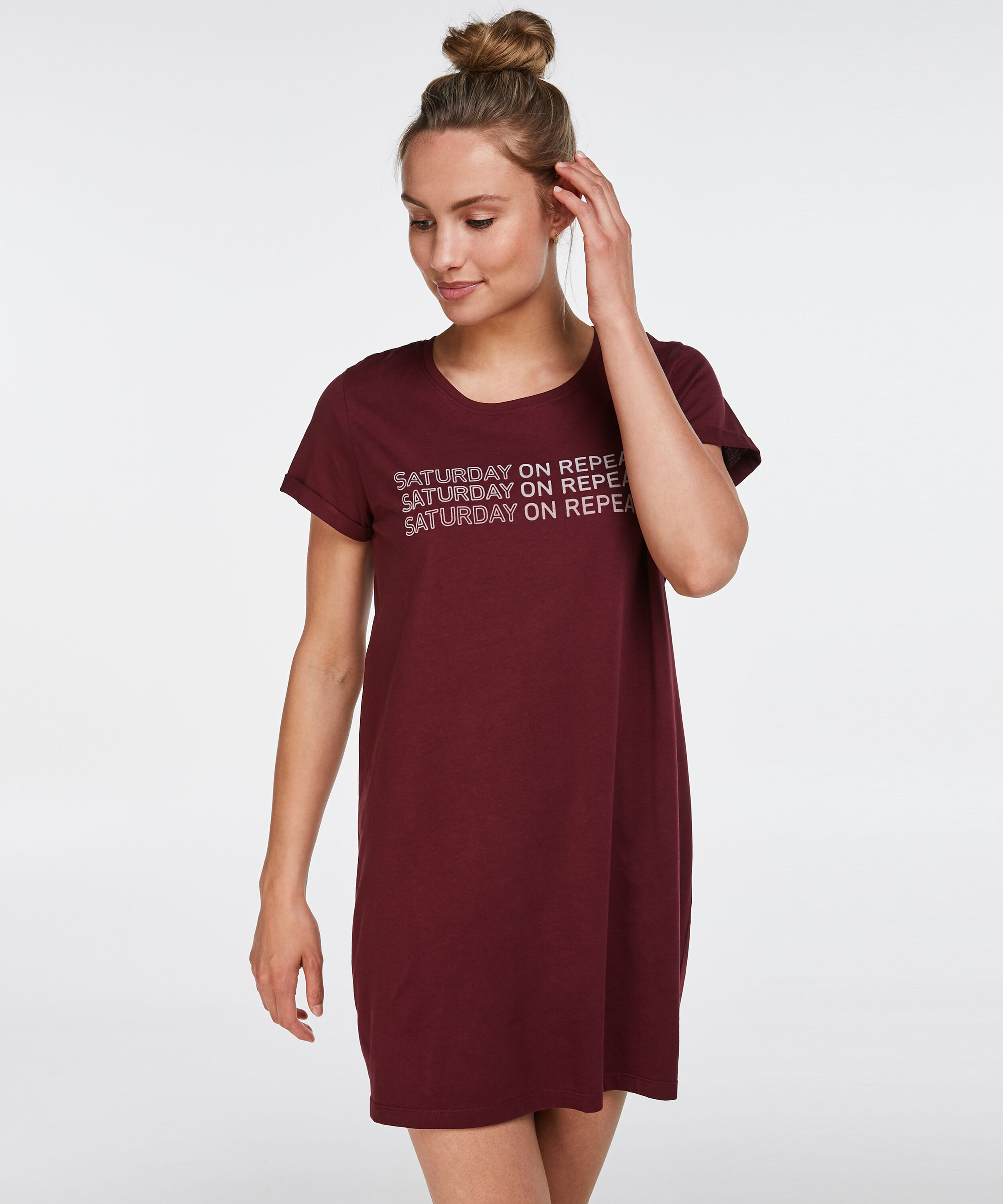 Chemise de nuit à encolure arrondie, Rouge Chemise de nuit à encolure arrondie, Rouge