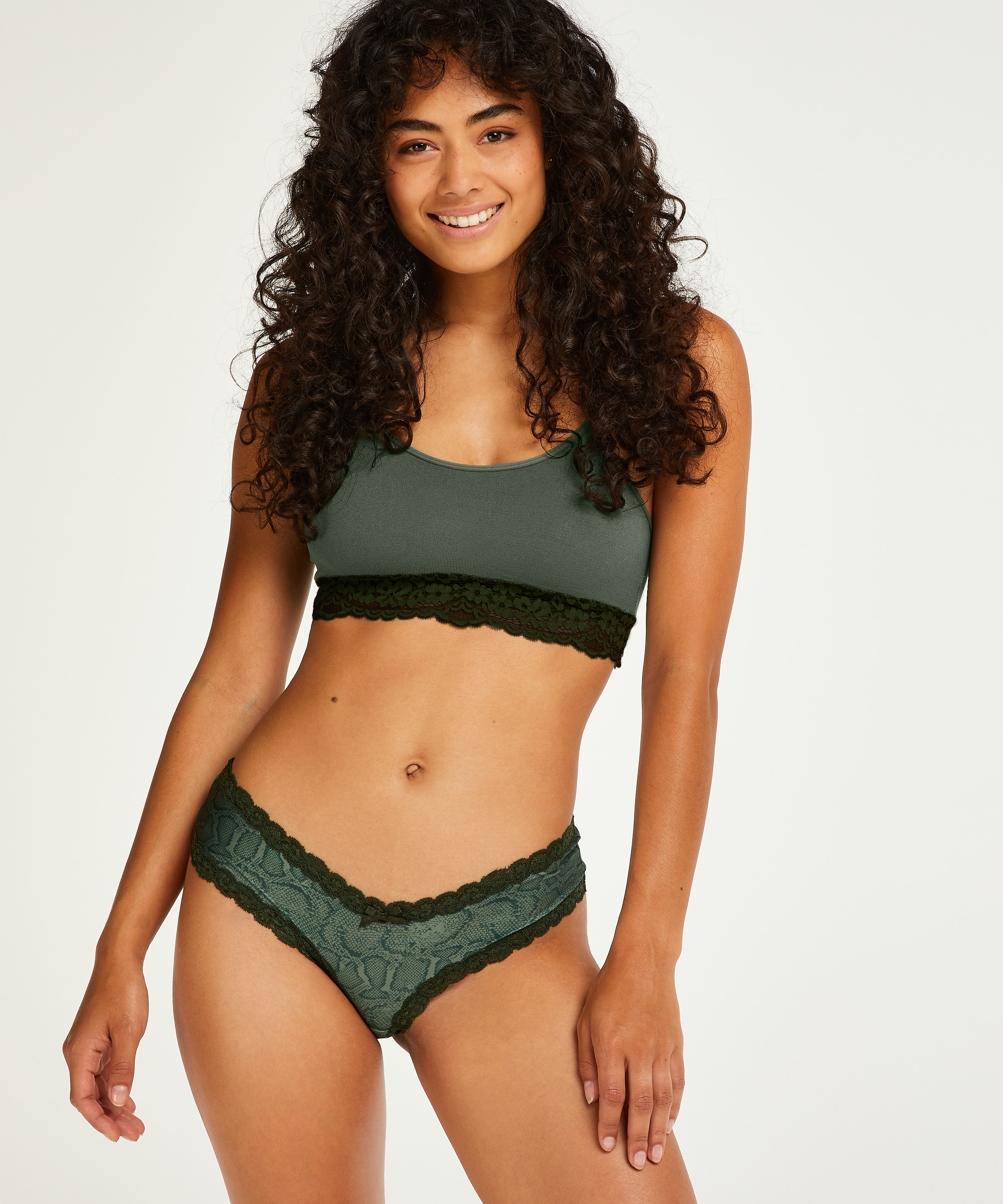 Slip brésilien V-shape mesh, Vert, main