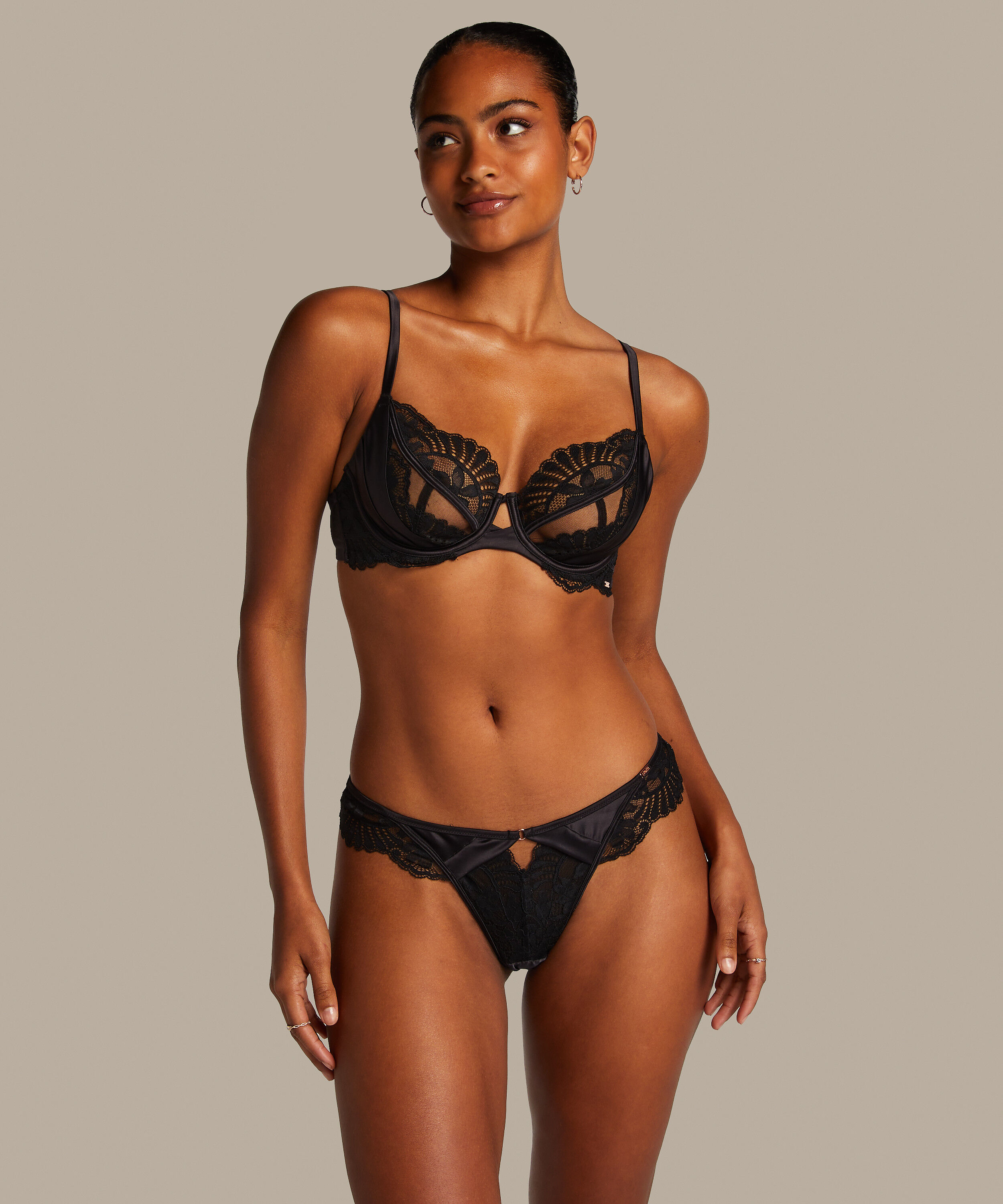 Slip brésilien Almendra, Noir Slip brésilien Almendra, Noir