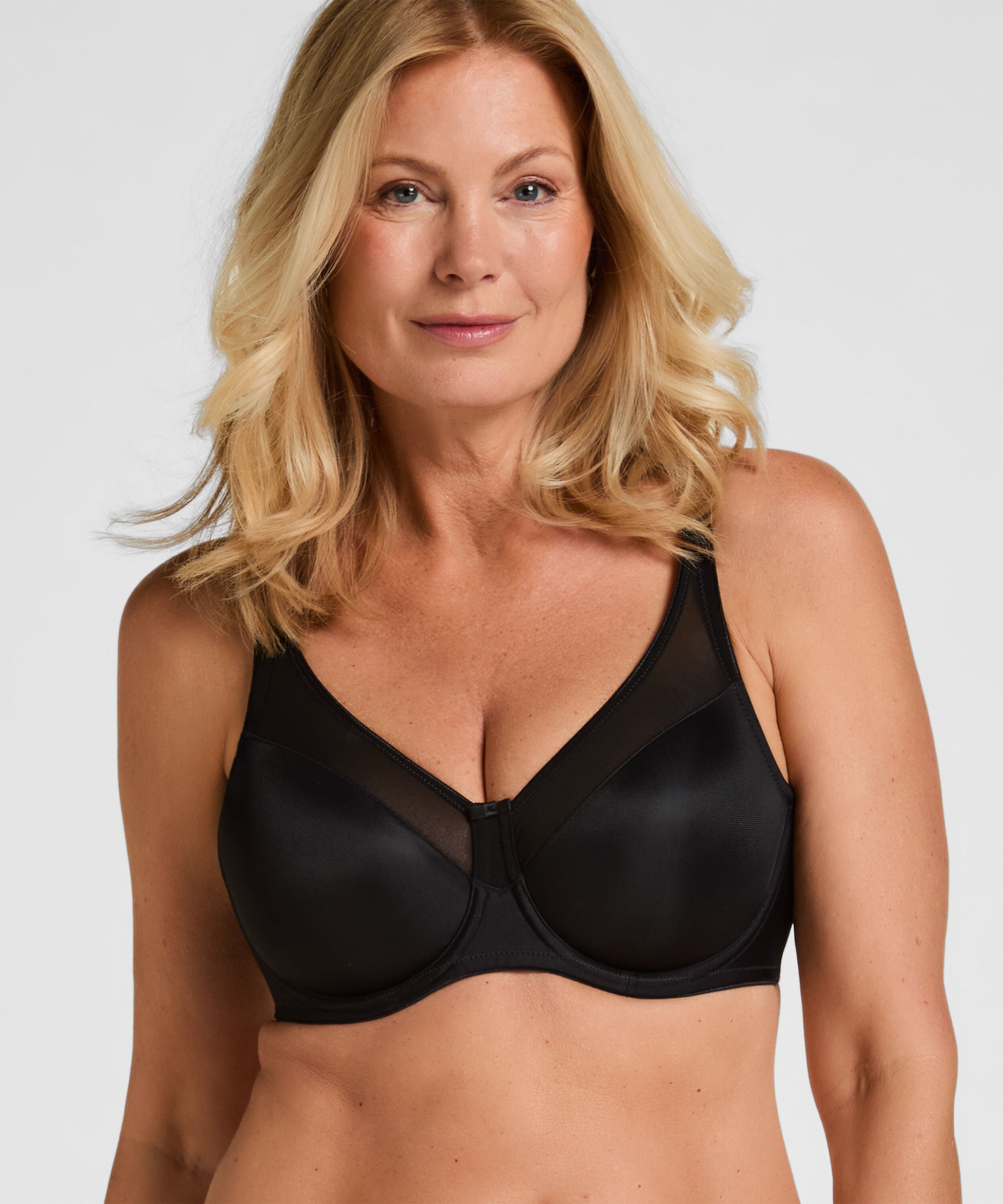 Soutien-gorge à armatures non-préformé minimiseur Nina, Noir Soutien-gorge à armatures non-préformé minimiseur Nina, Noir