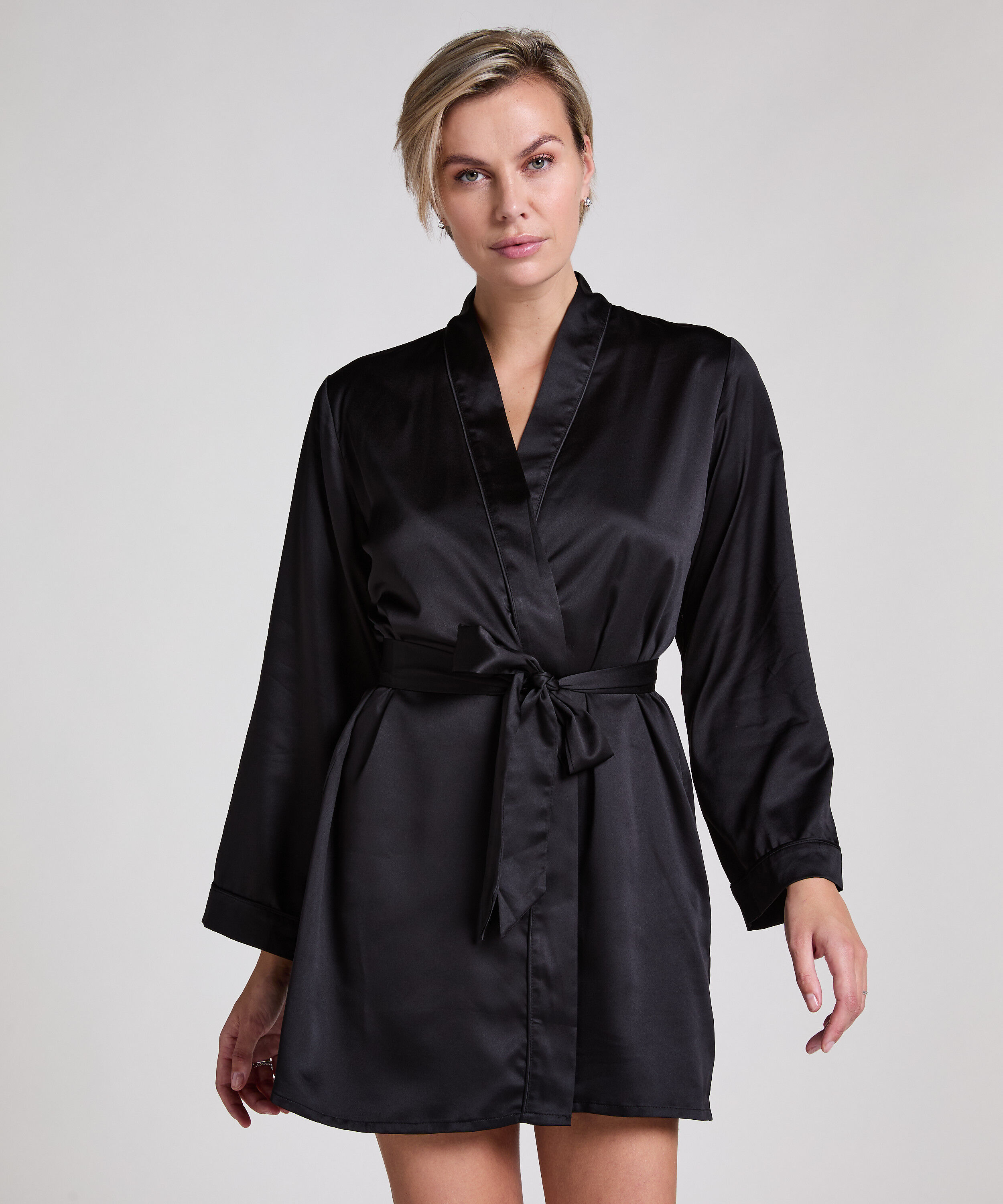Kimono Satin, Noir Kimono Satin, Noir