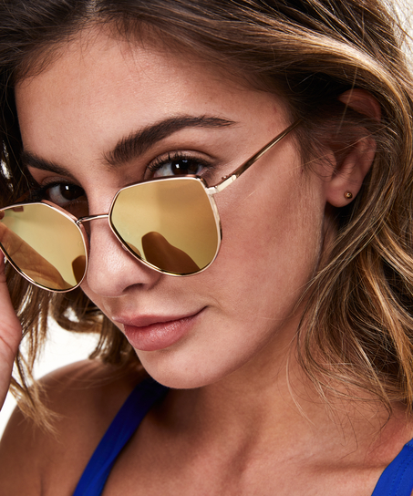 Lunettes de soleil, Rose