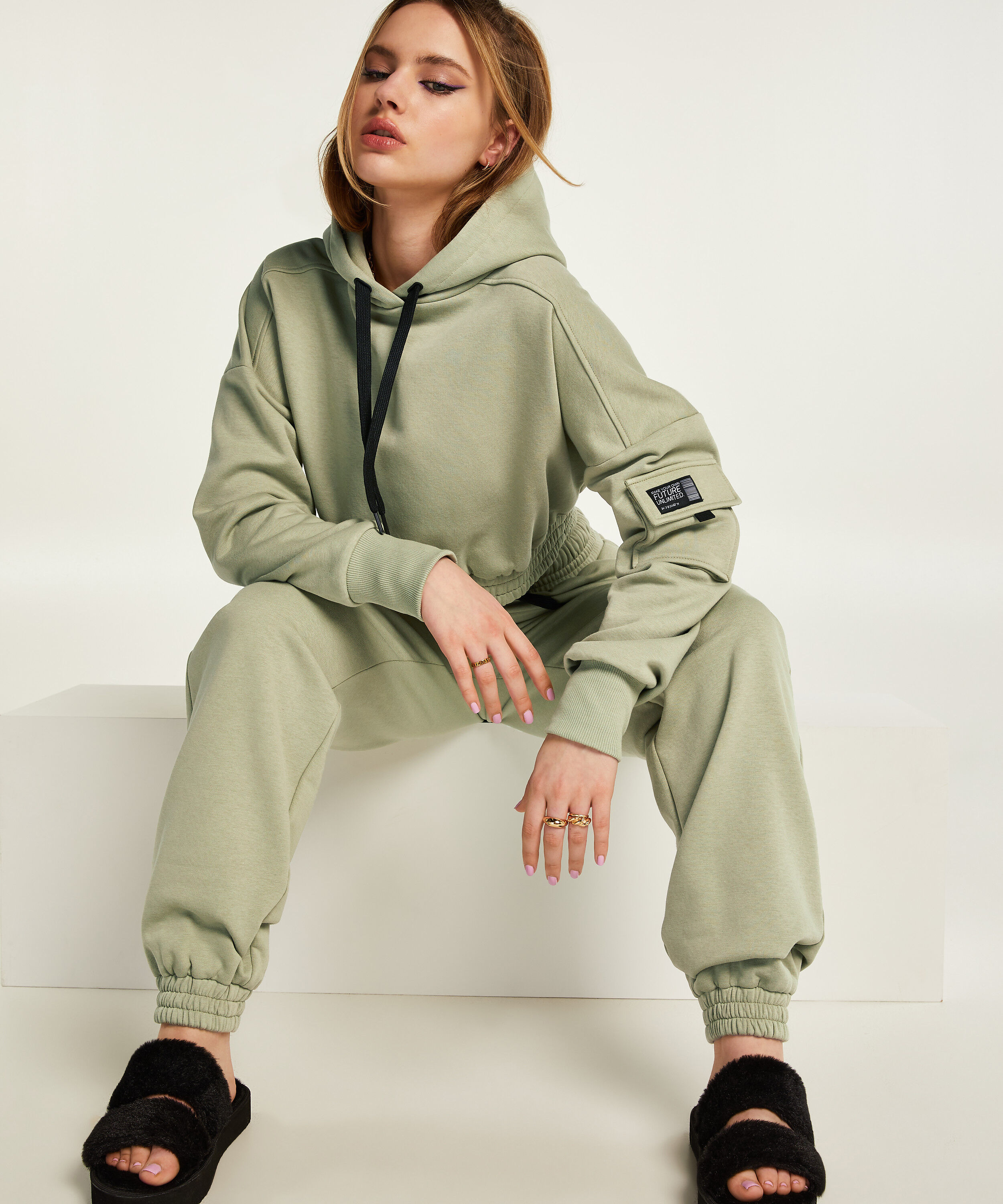 Sweat &agrave; capuche court Kim Petras, Vert