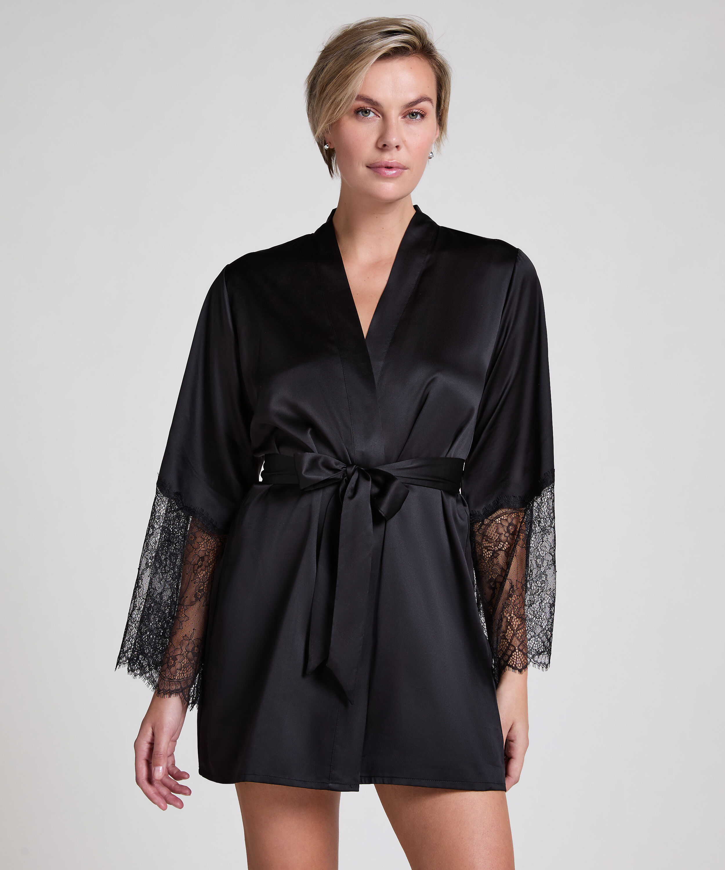 Kimono Satin, Noir