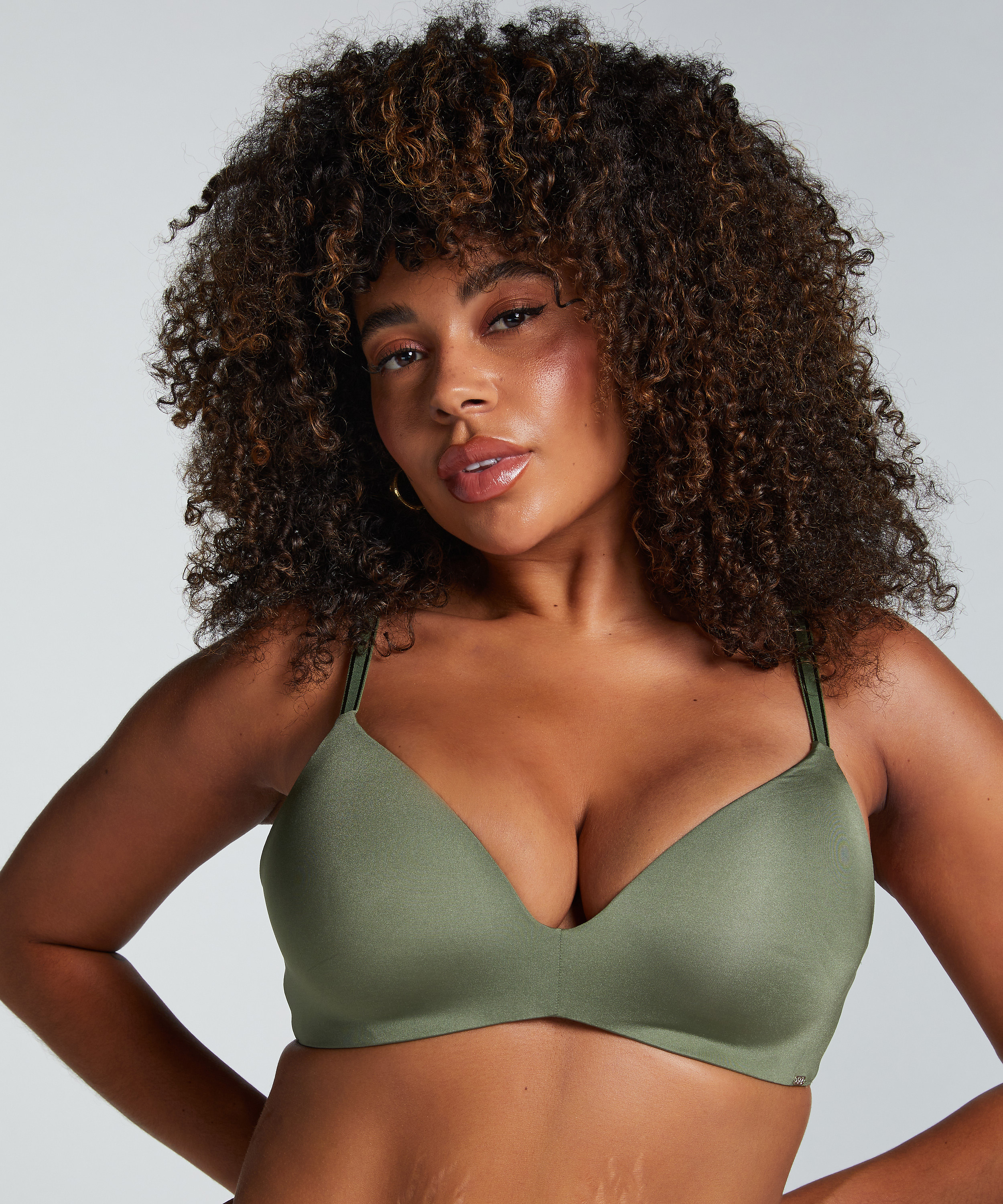 Soutien-gorge sans armatures préformé Mona, Vert, main