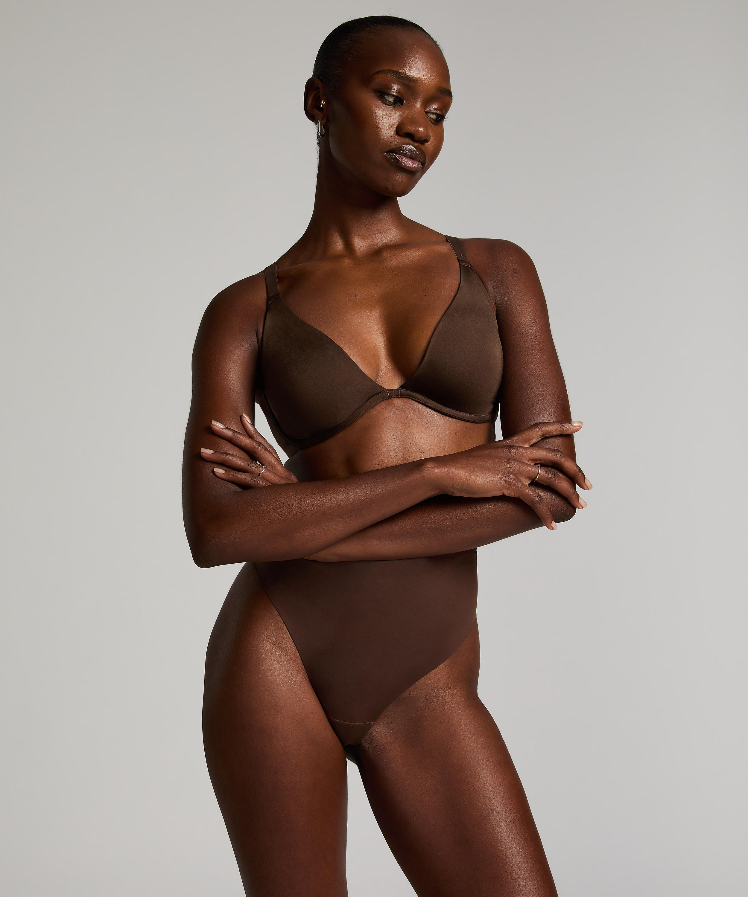 Soutien-gorge à armatures non-préformé Smooth, Marron, main