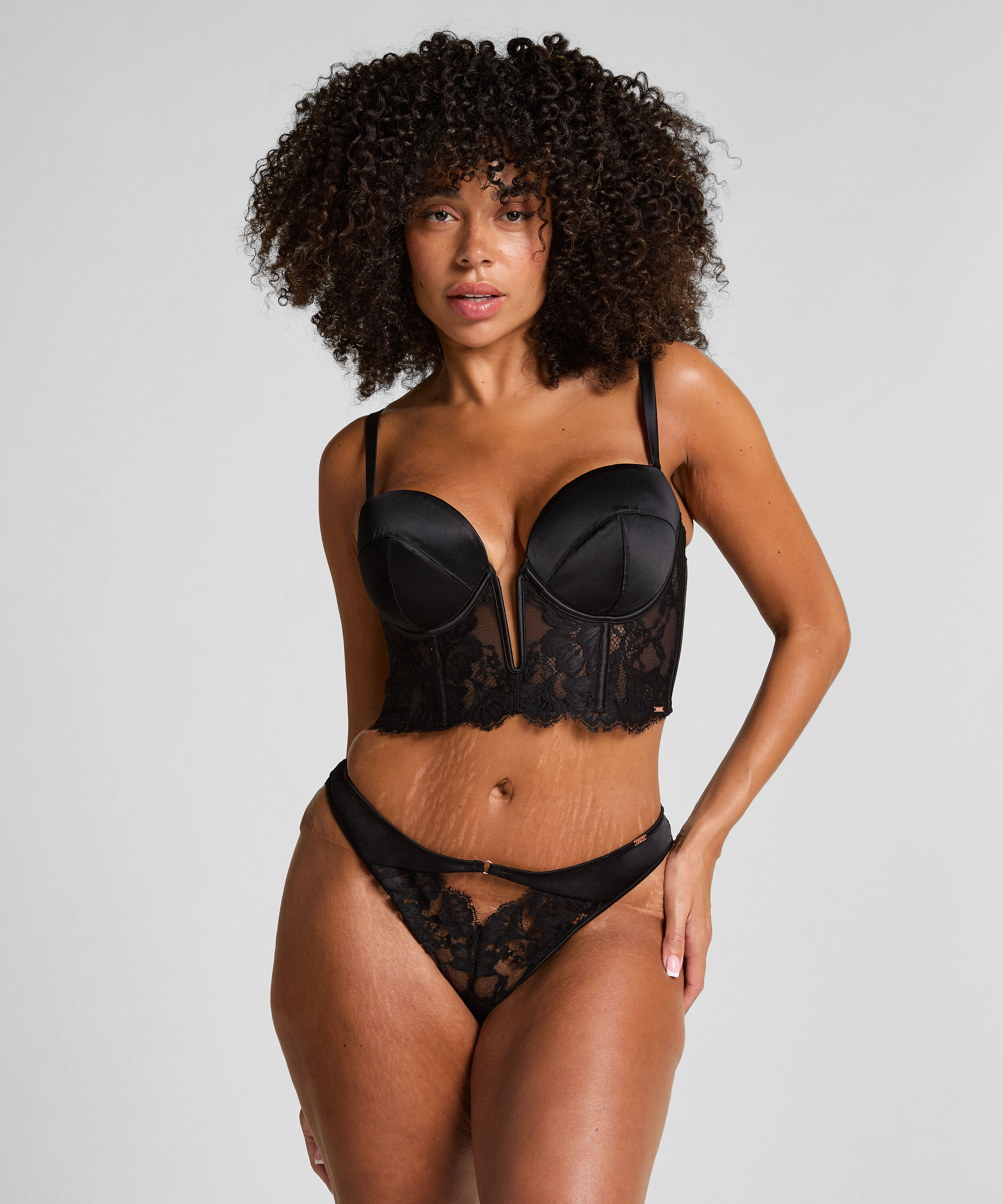 Culotte brésilienne jambes hautes Grace, Noir Culotte brésilienne jambes hautes Grace, Noir