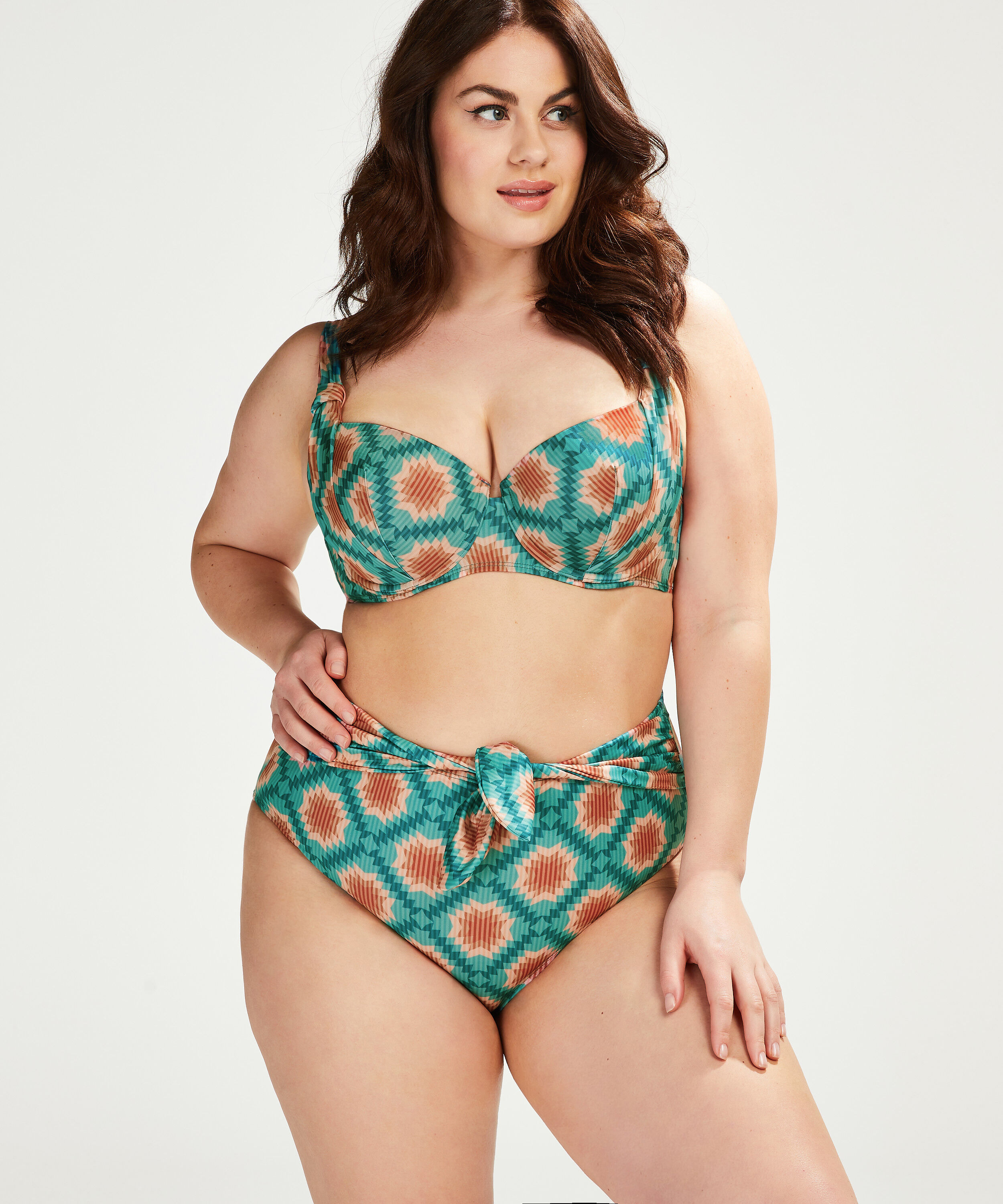 Haut de bikini rembourr&eacute; &agrave; armatures Paramaribo I AM Danielle, Blanc