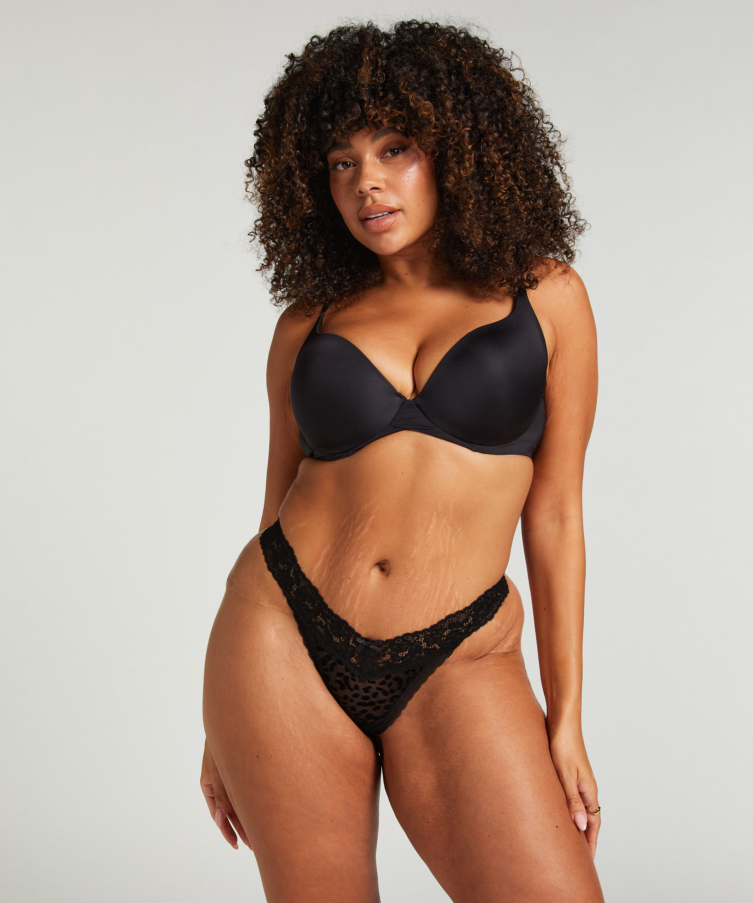 String taille ultra basse Marina