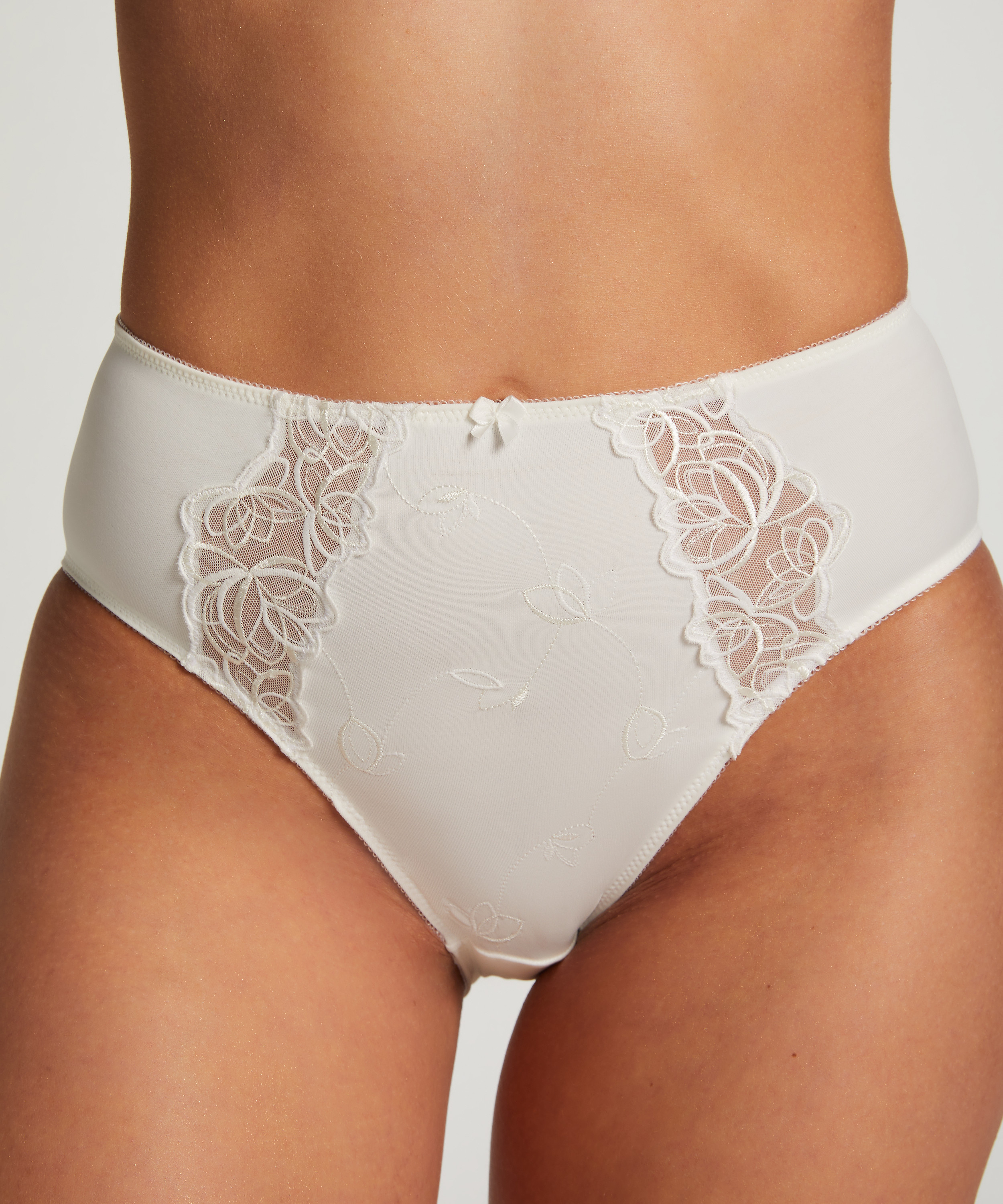 Slip taille haute Diva, Blanc, main