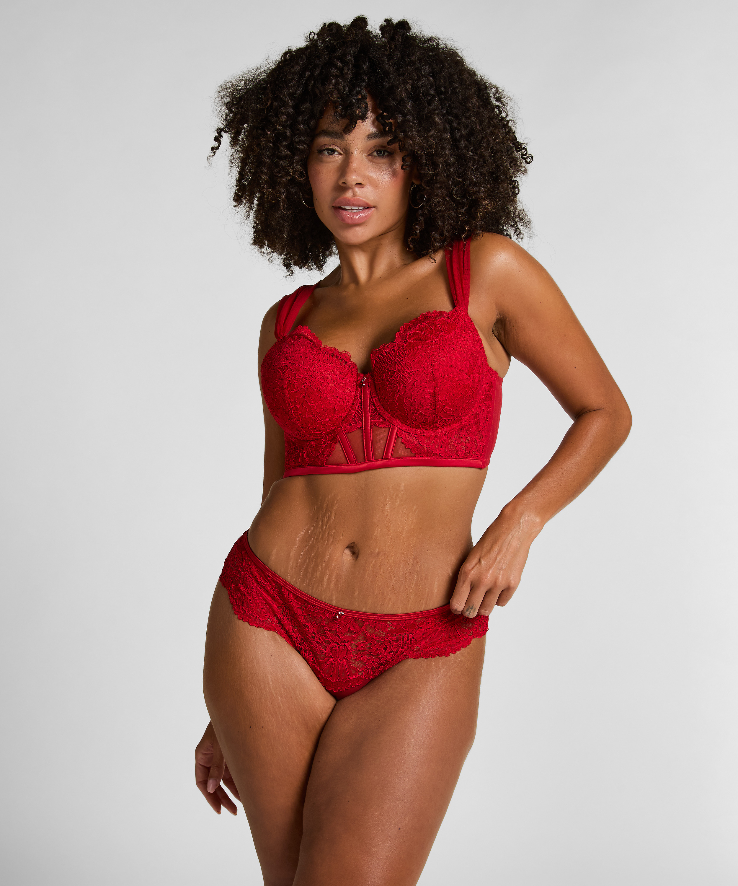 Soutien-gorge à armatures rembourré longline Whitney, Rouge, main