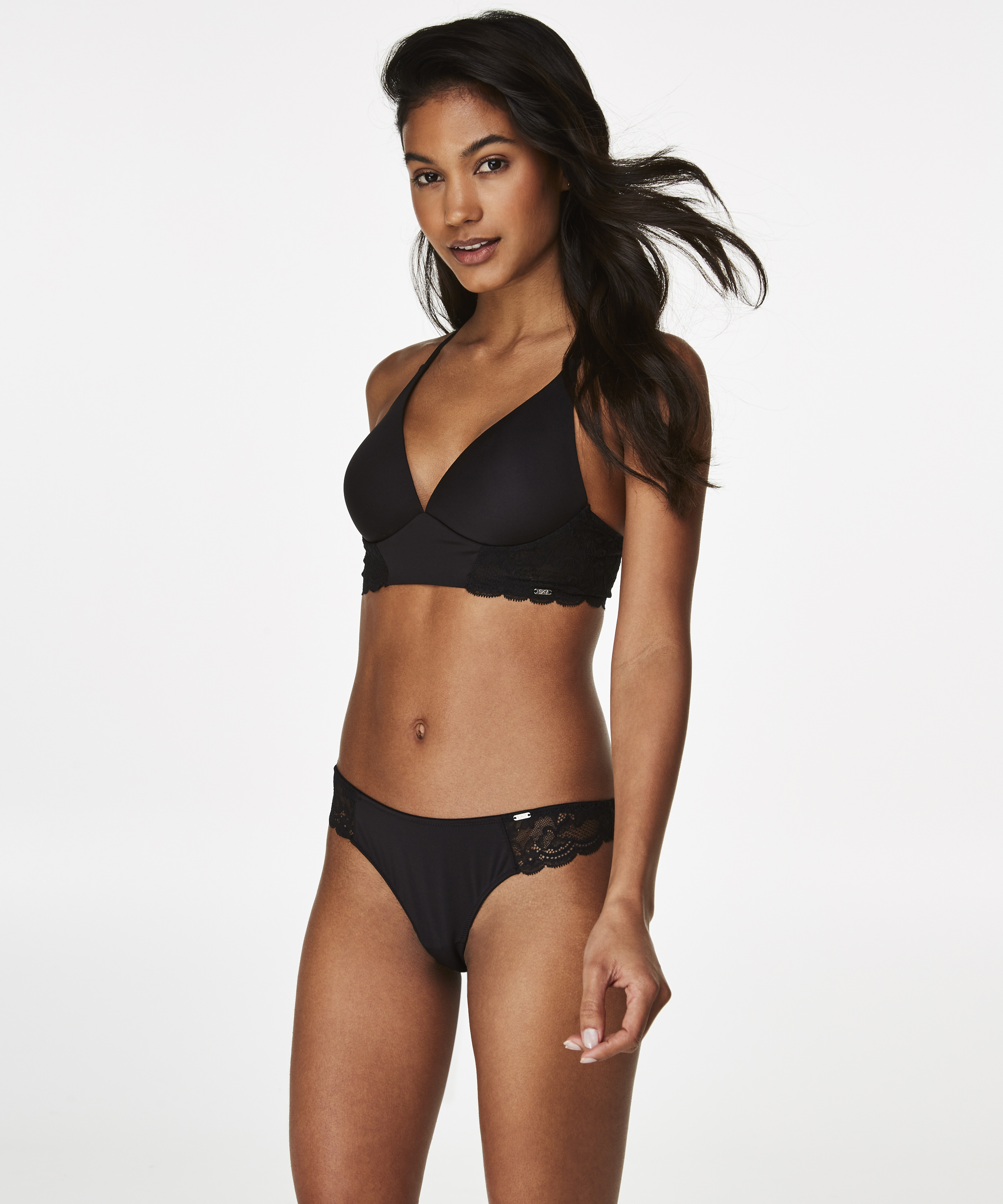 Soutien-gorge sans armatures préformé Hope Lace, Noir, main