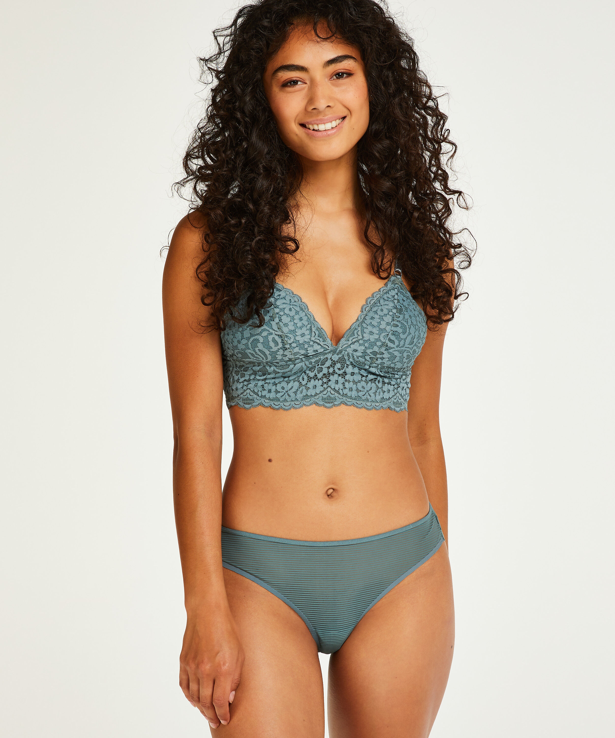 Invisible string Stripe mesh, Vert